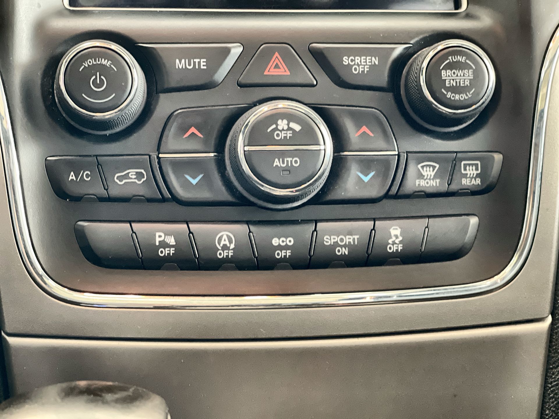 Jeep Grand Cherokee 4X4  2018 à Regina, Saskatchewan