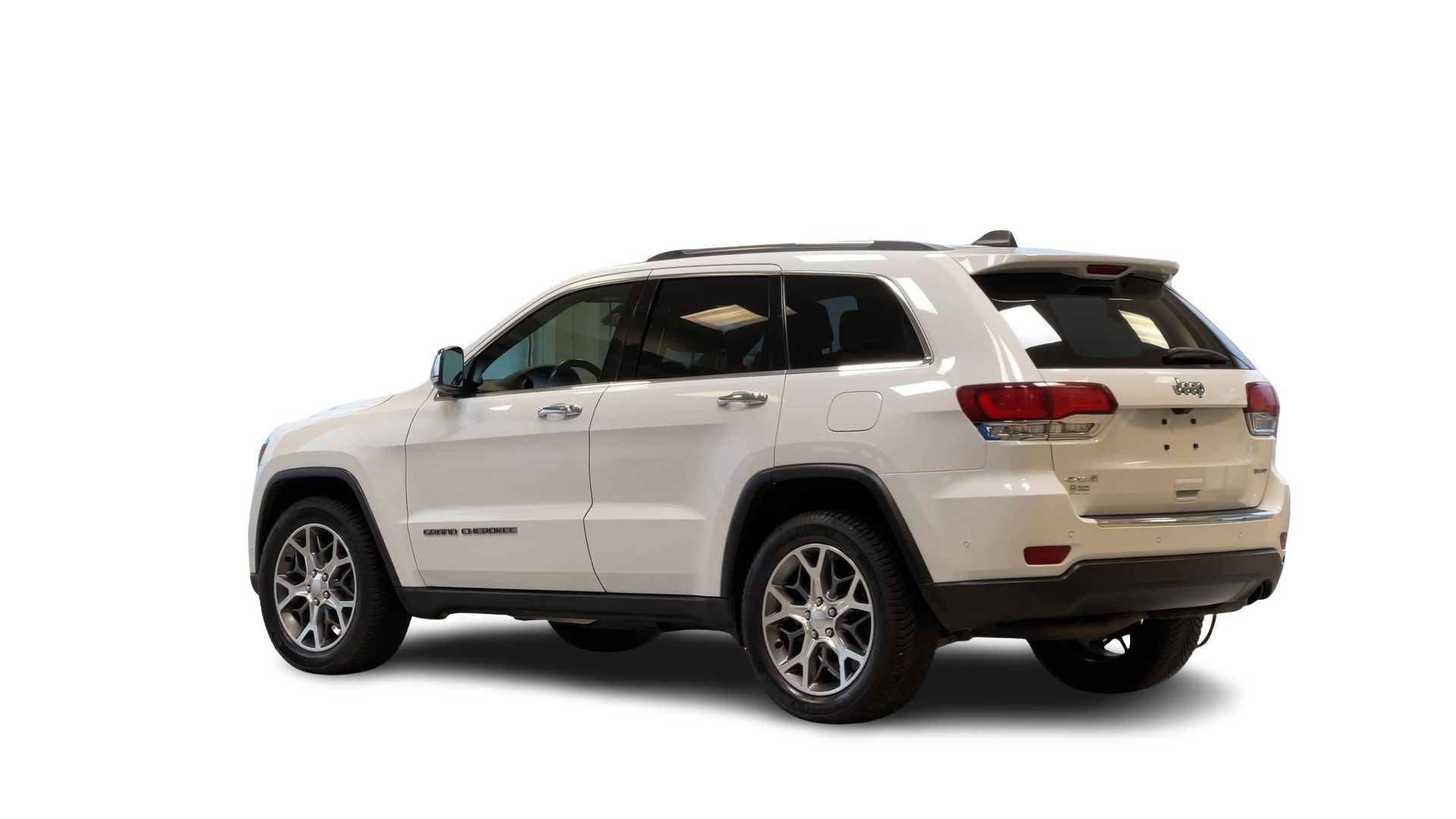 2020 Jeep Grand Cherokee 4X4 in Regina, Saskatchewan