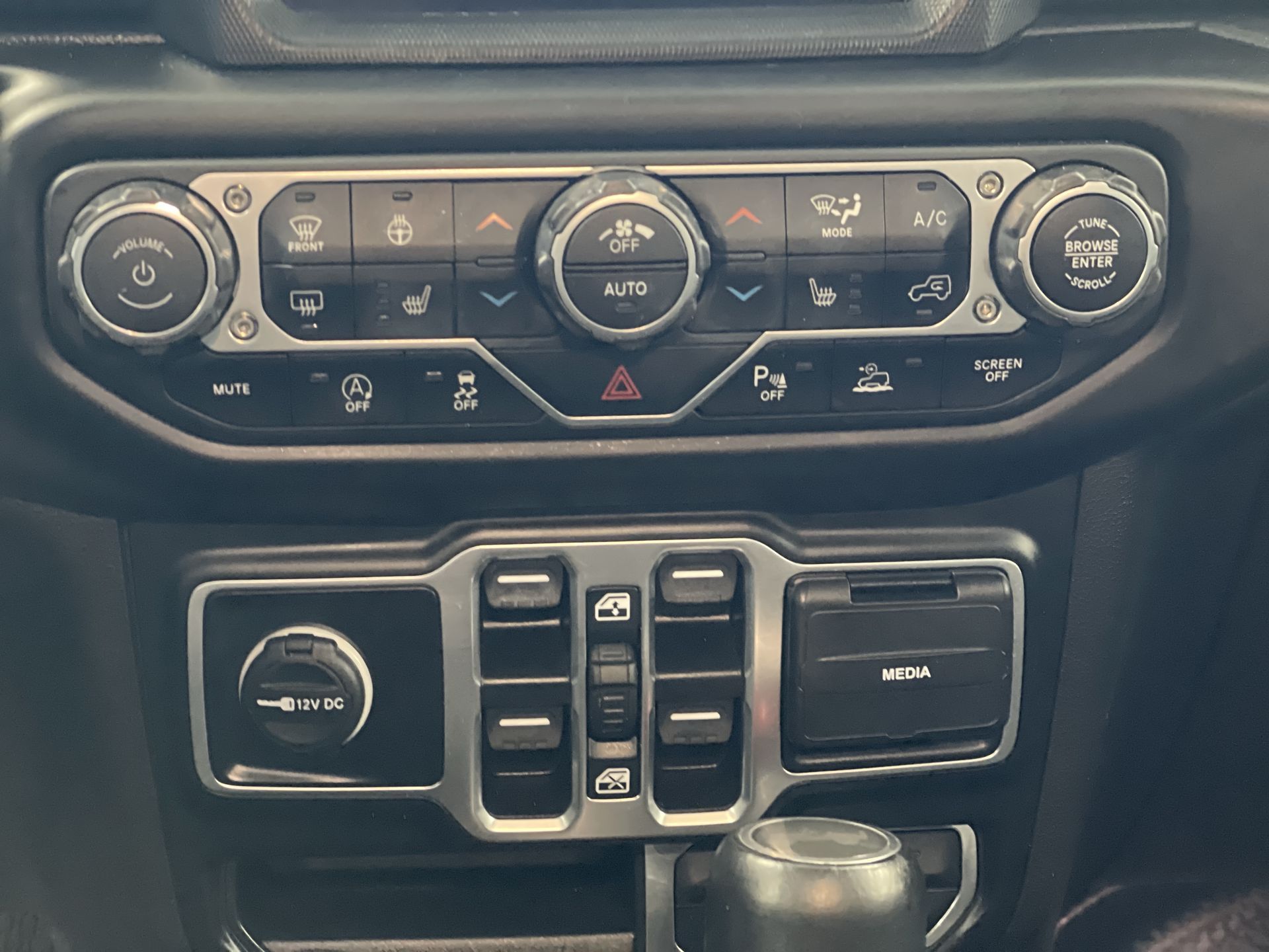 2023 Jeep Wrangler Unlimited in Regina, Saskatchewan