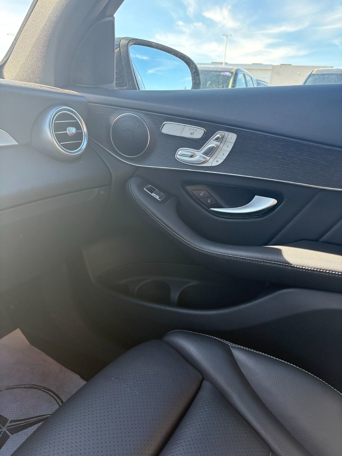Mercedes-Benz GLC300  2022 à Regina, Saskatchewan