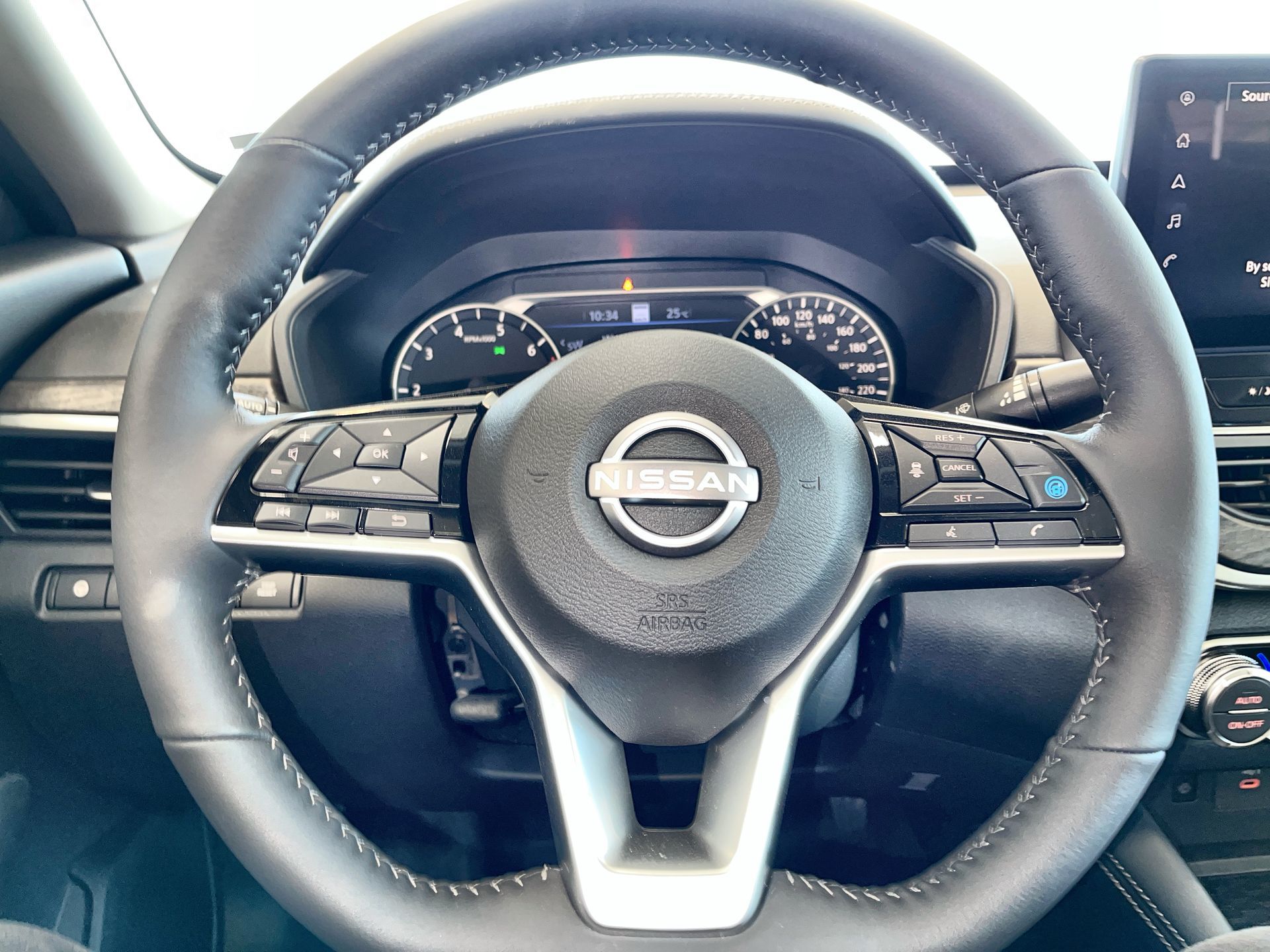 2025 Nissan Altima