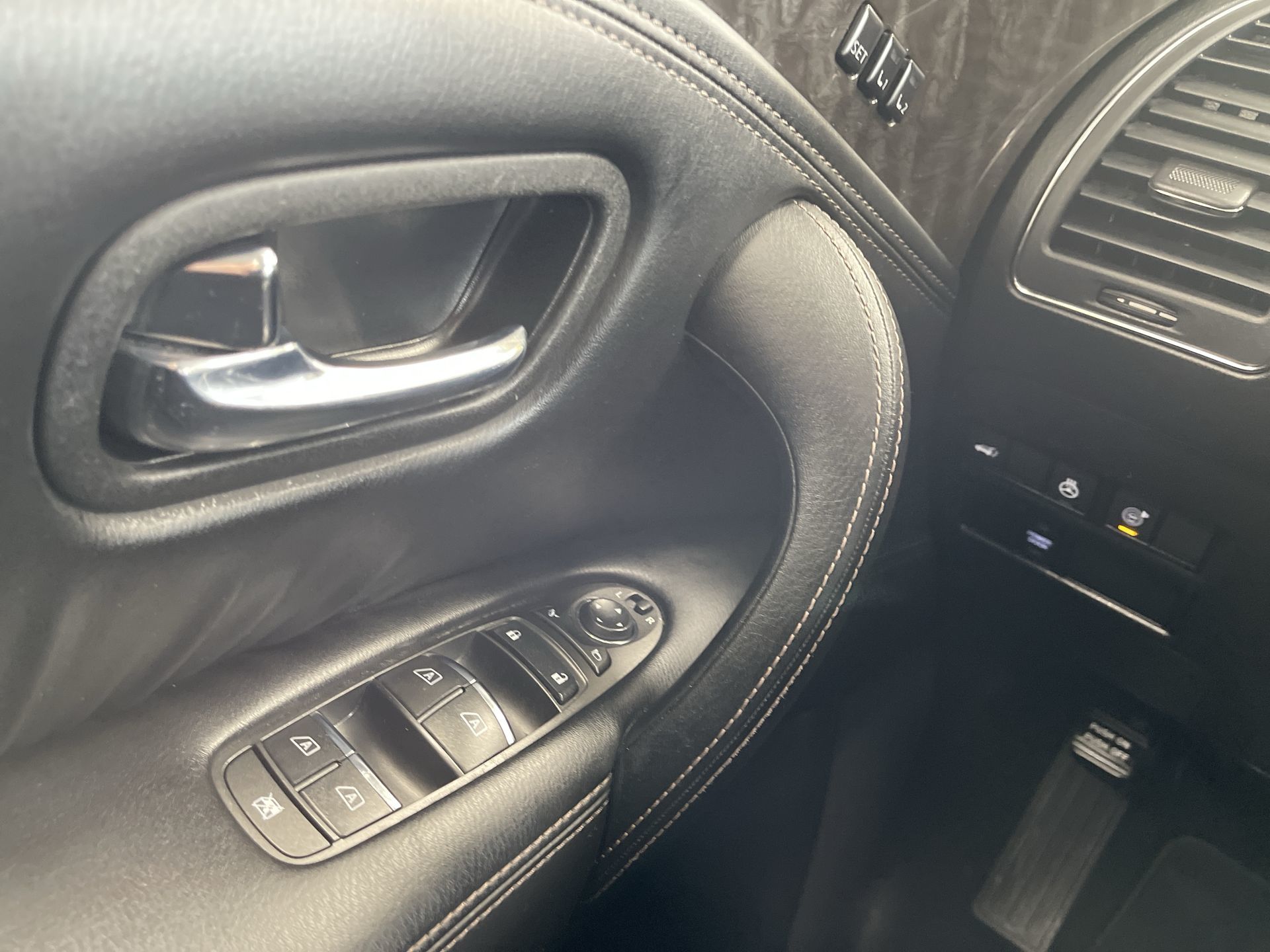 2024 Nissan Armada