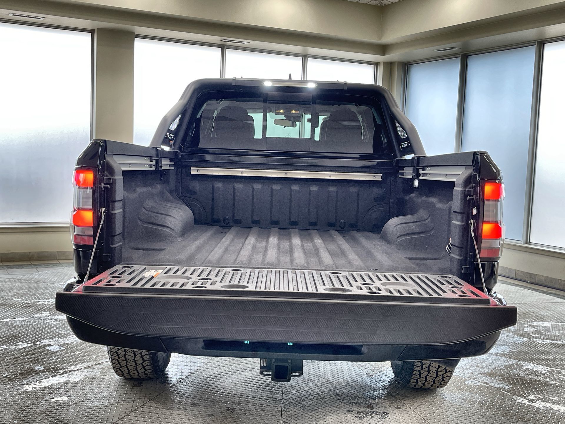 2024 Nissan Frontier 4X4 in Regina, Saskatchewan