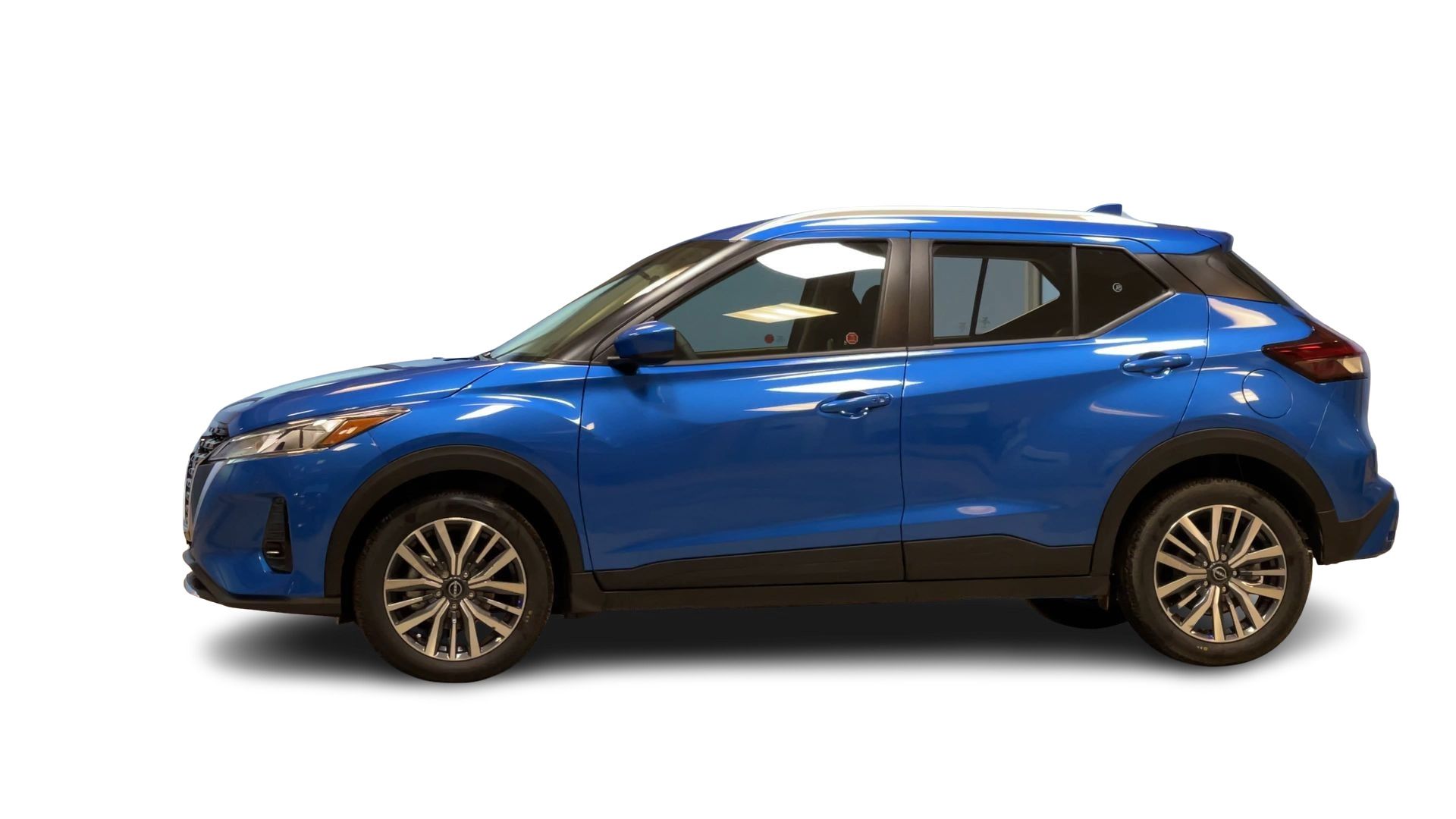 2025 Nissan Kicks Play