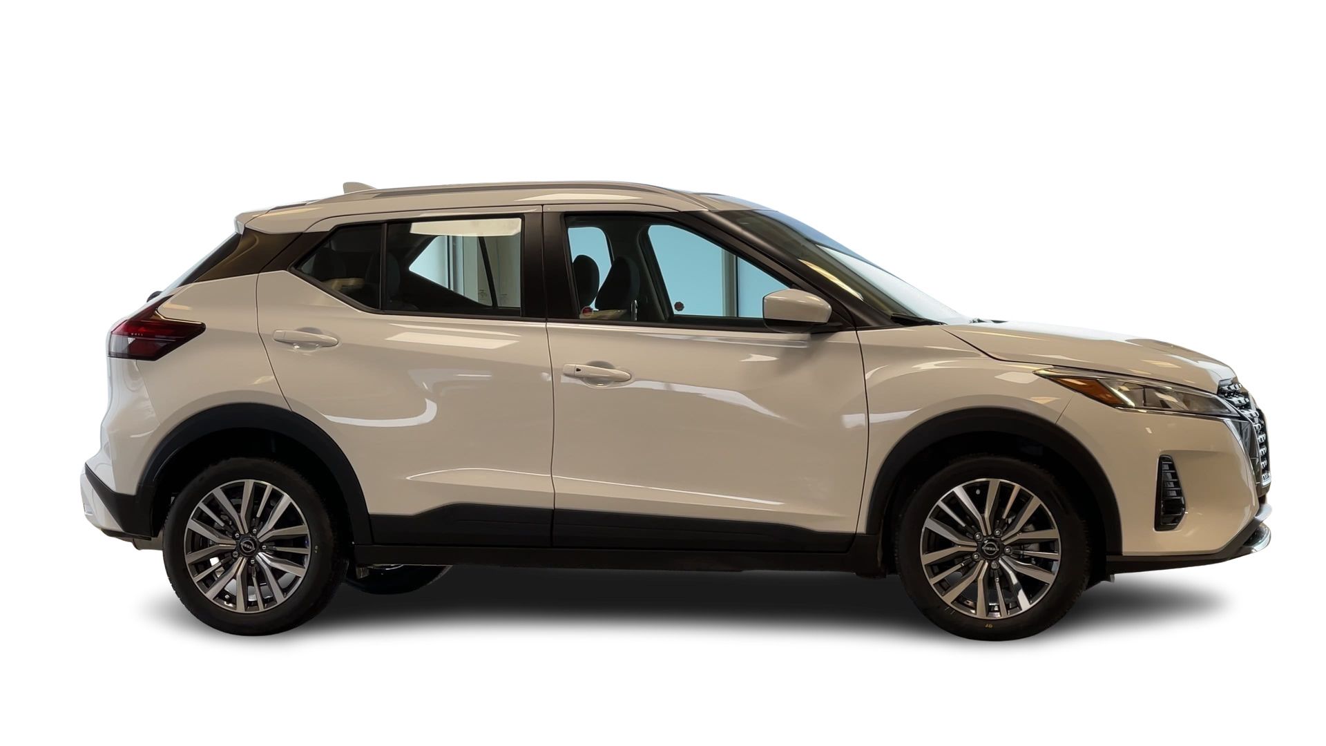 2025 Nissan Kicks Play