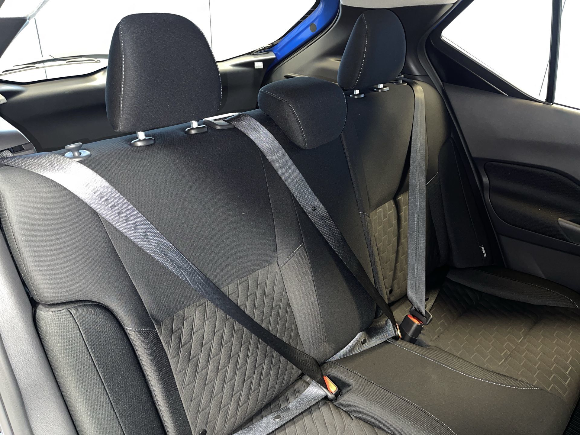 2025 Nissan Kicks Play