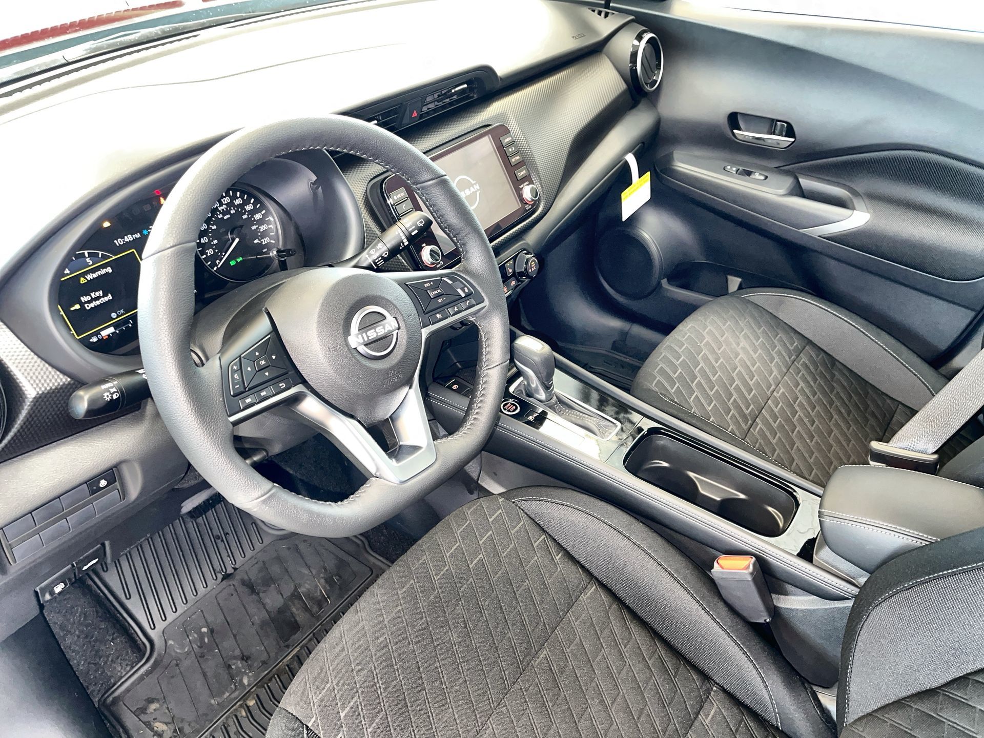 2025 Nissan Kicks Play