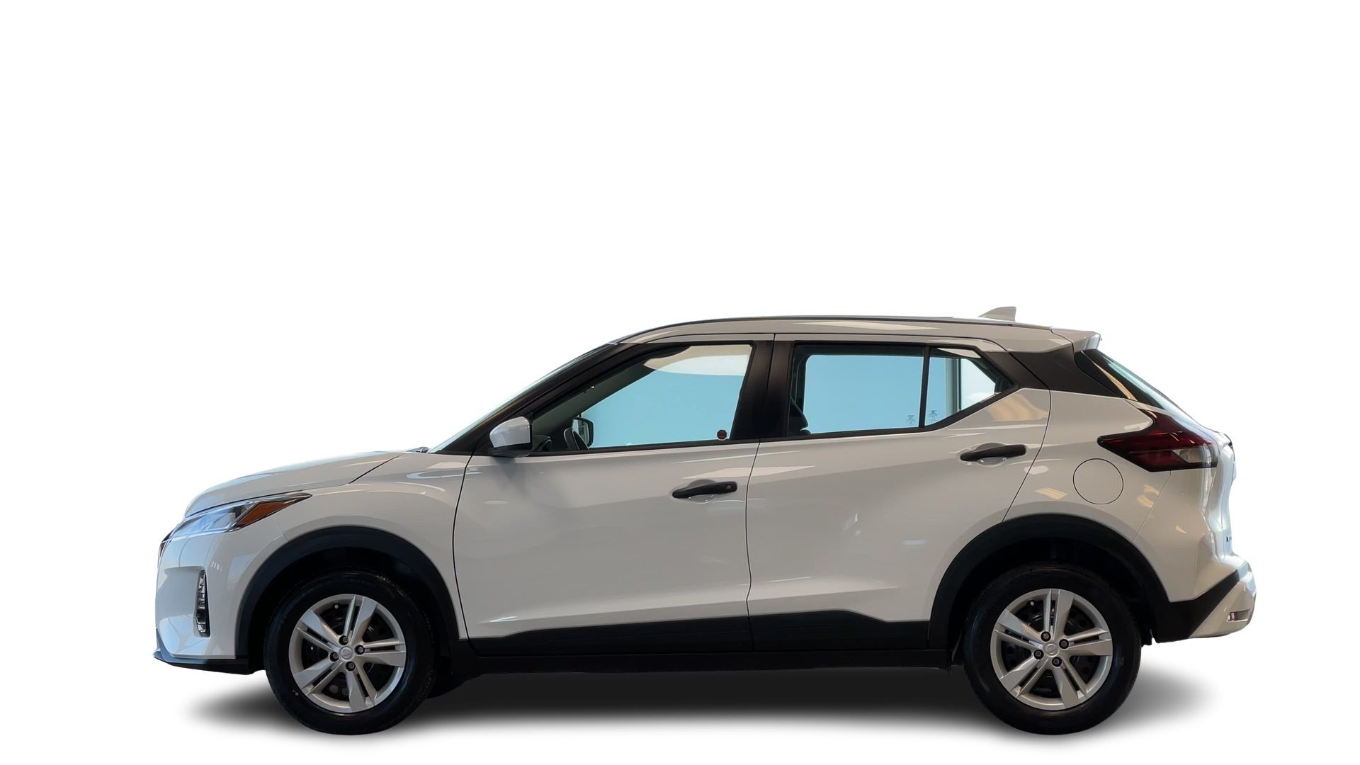 2025 Nissan Kicks Play