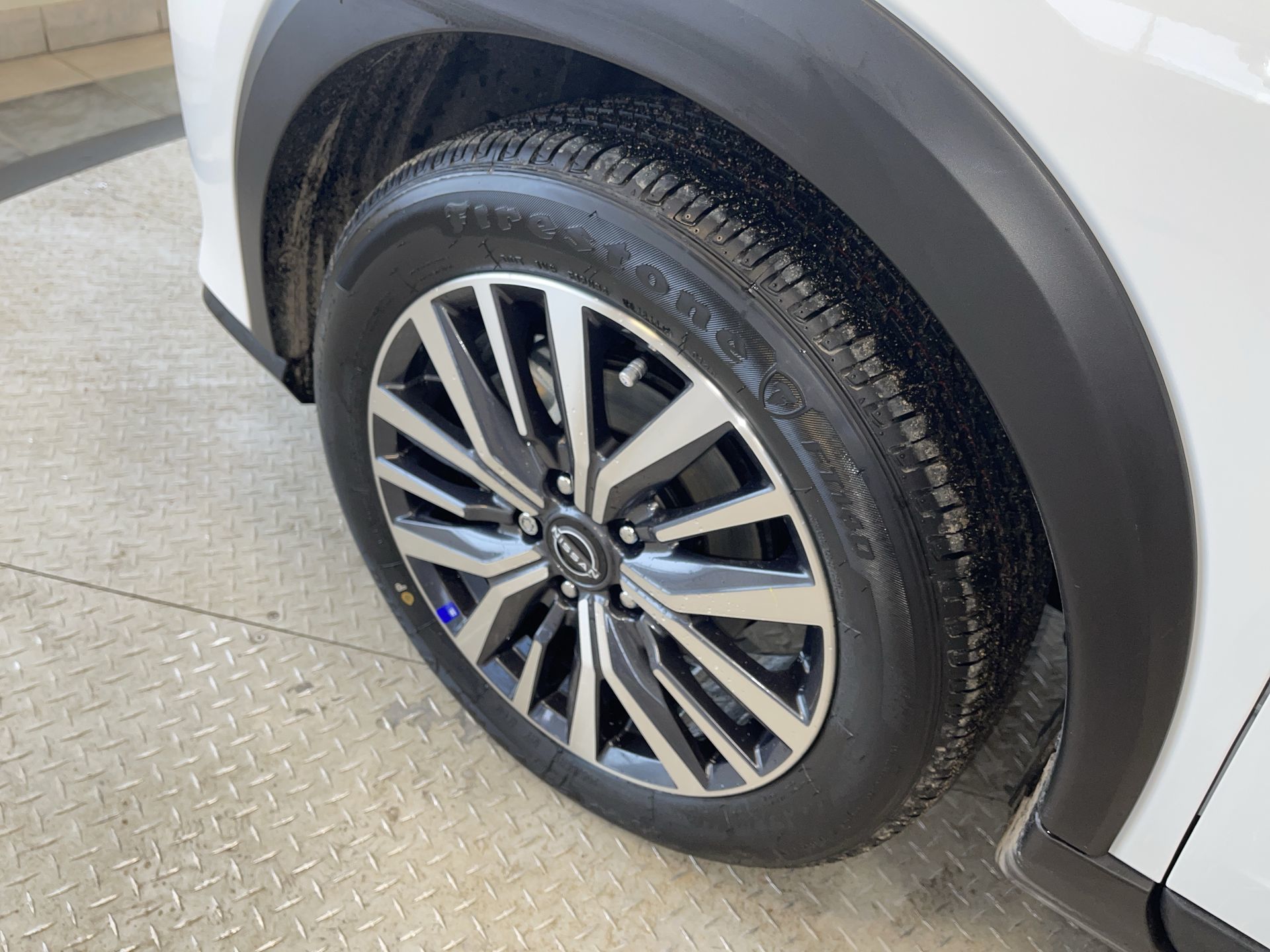 2025 Nissan Kicks Play