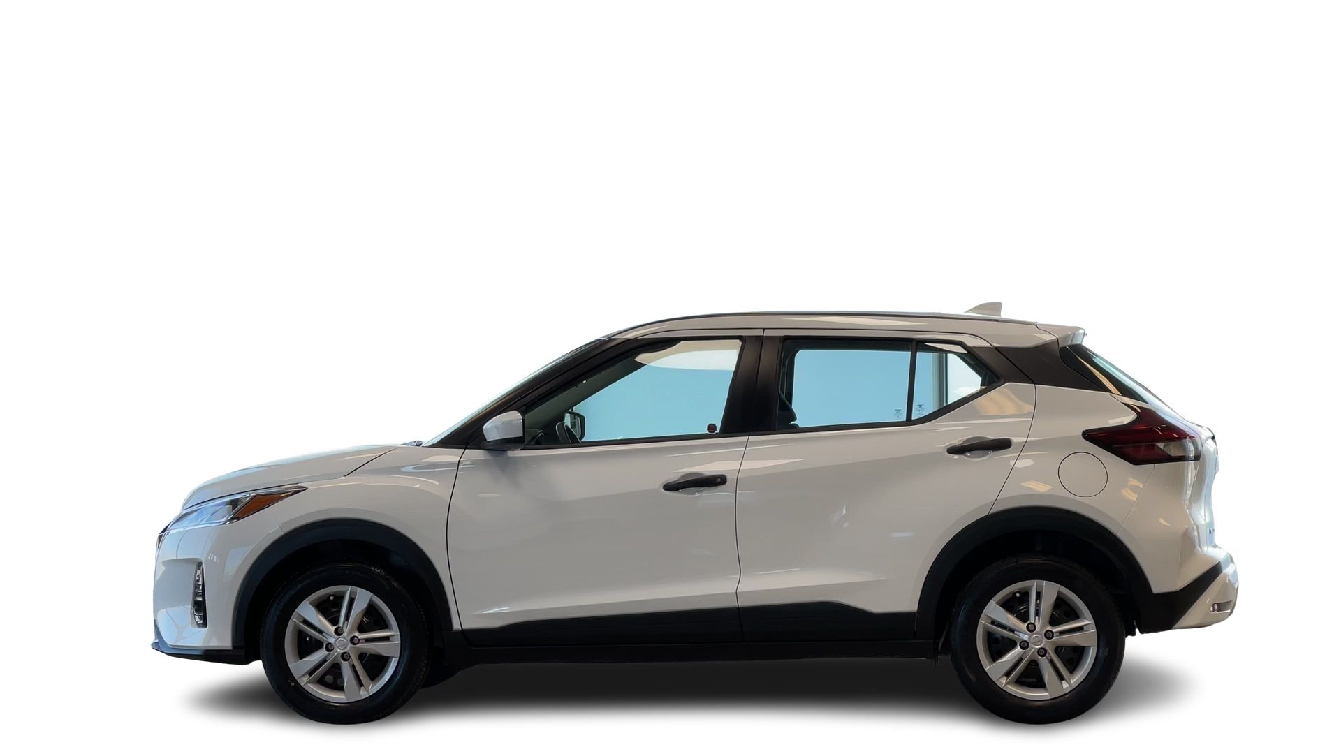 2025 Nissan Kicks Play