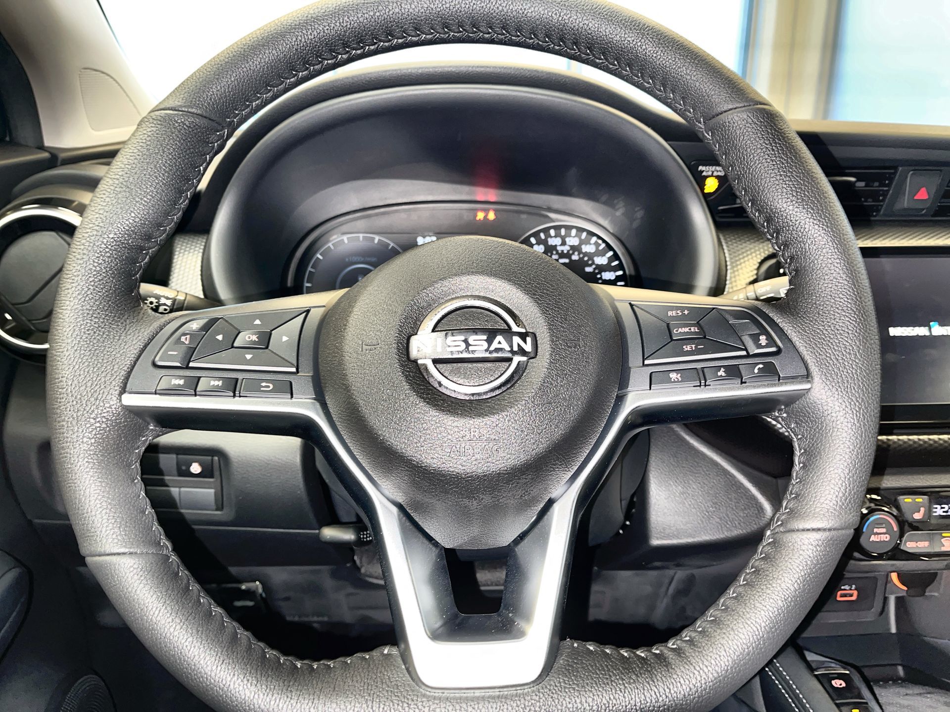 2025 Nissan Kicks Play in Regina, Saskatchewan