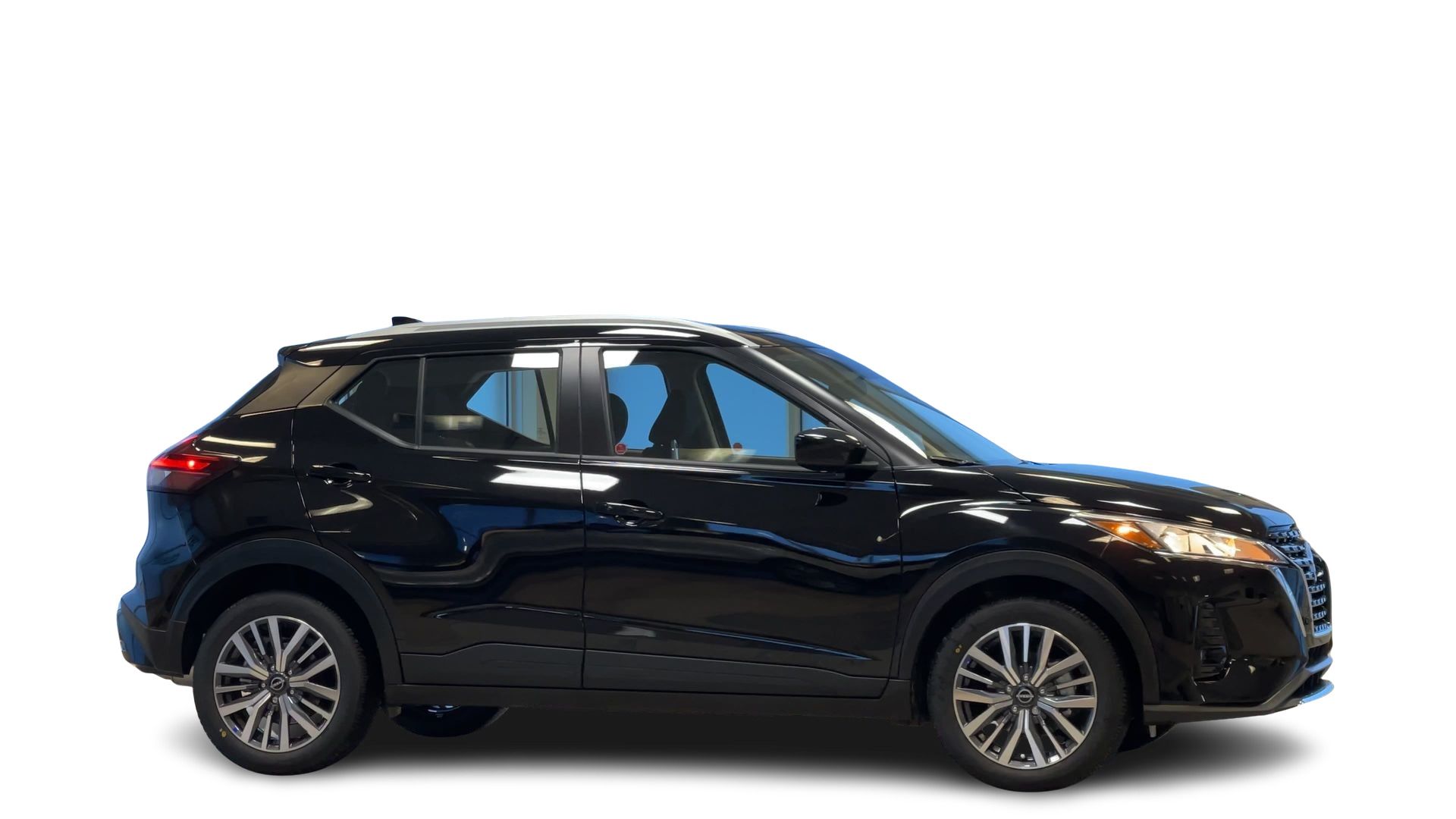 2025 Nissan Kicks Play