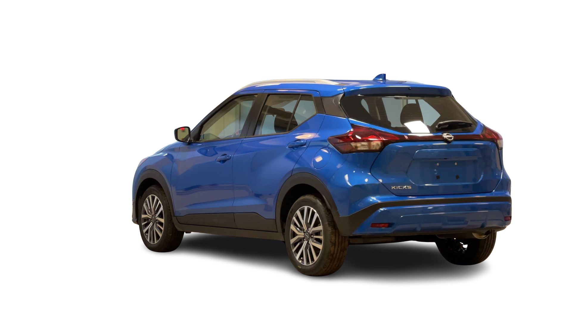 2025 Nissan Kicks Play