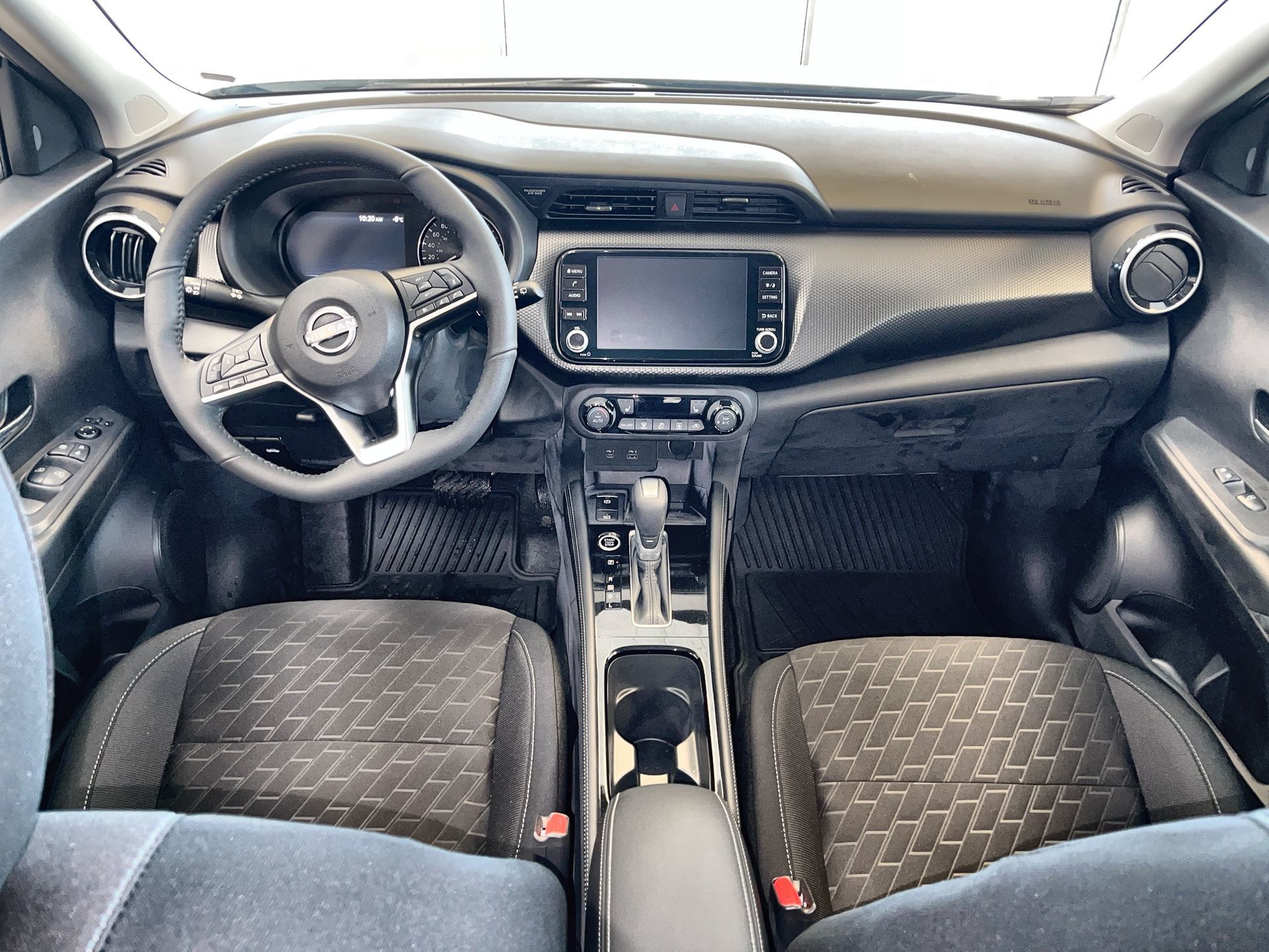 2025 Nissan Kicks Play