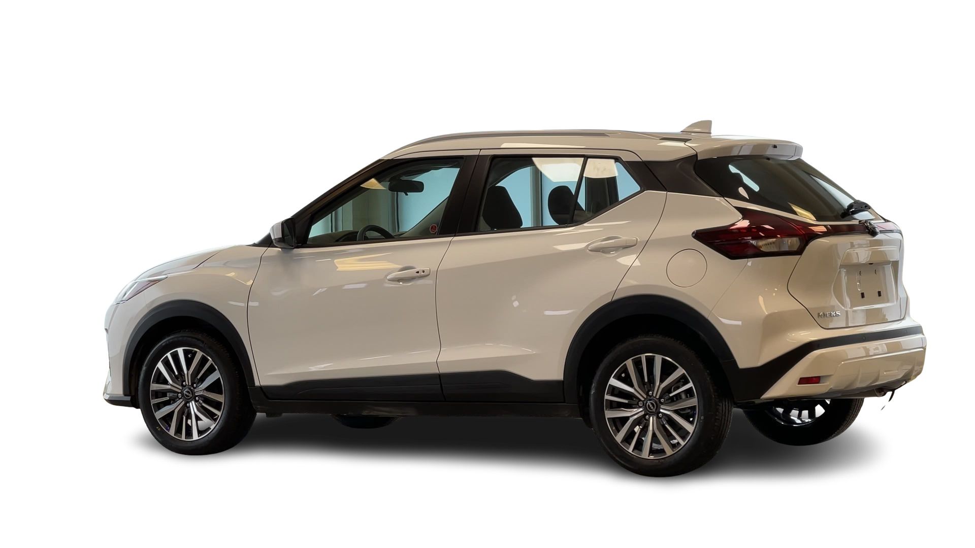 2025 Nissan Kicks Play