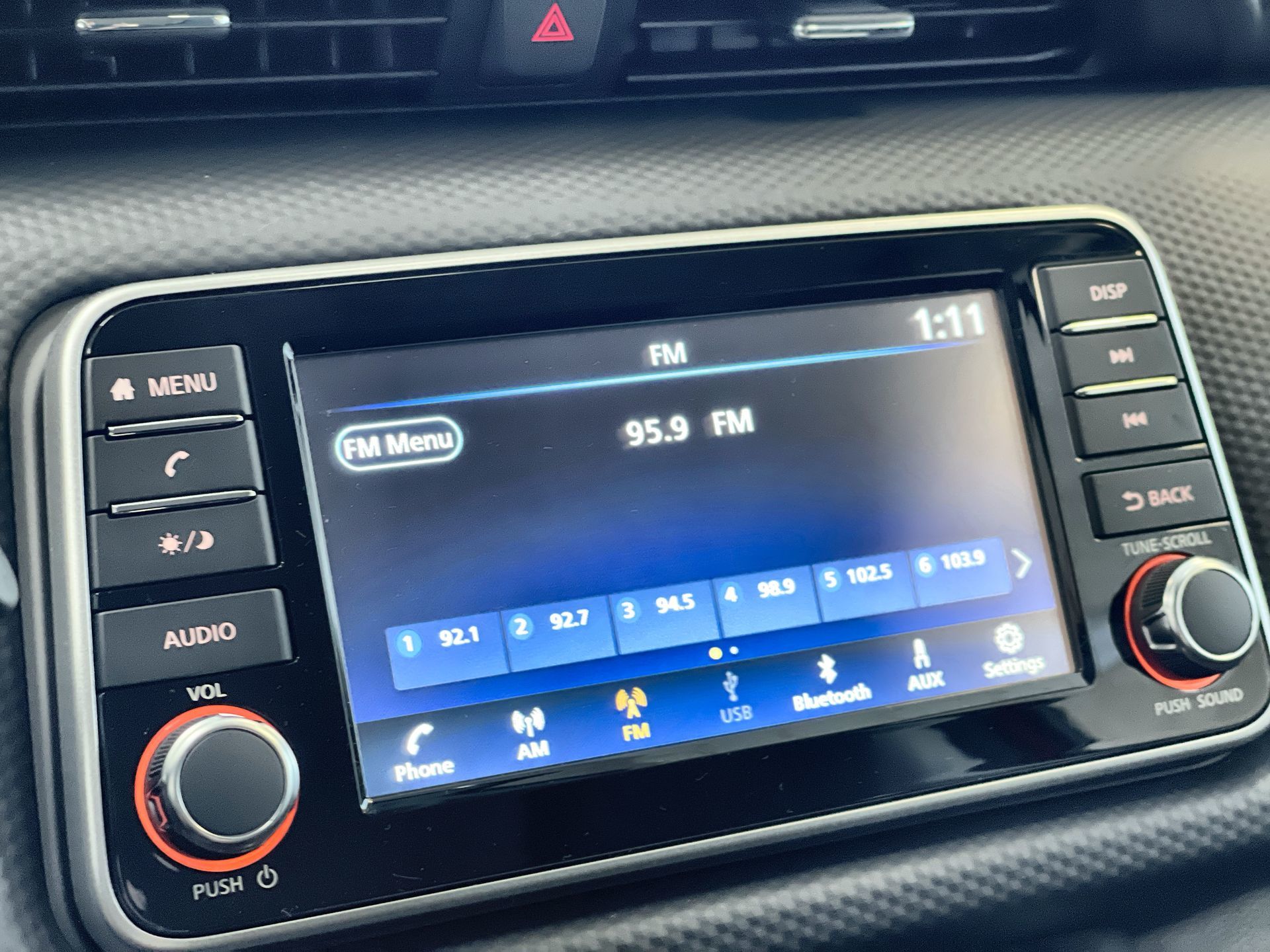 2025 Nissan Kicks Play