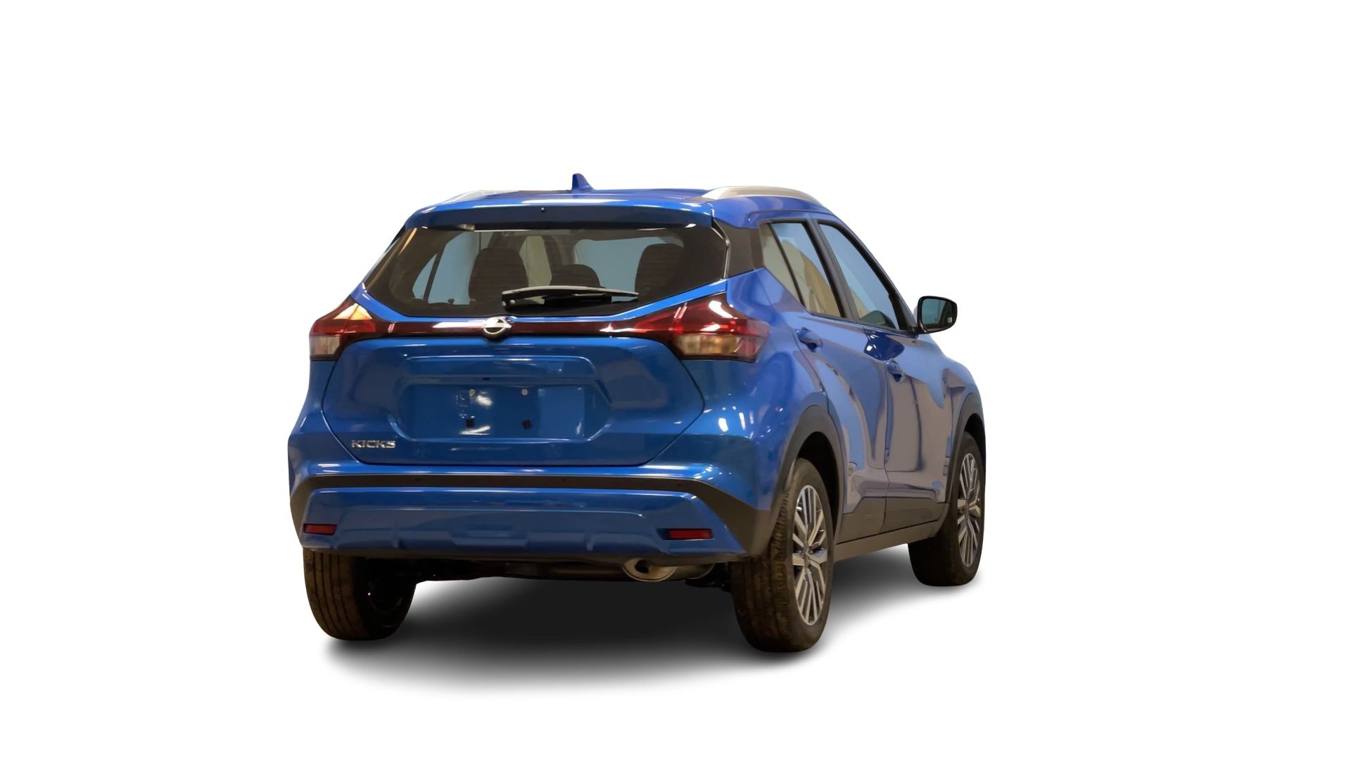 2025 Nissan Kicks Play