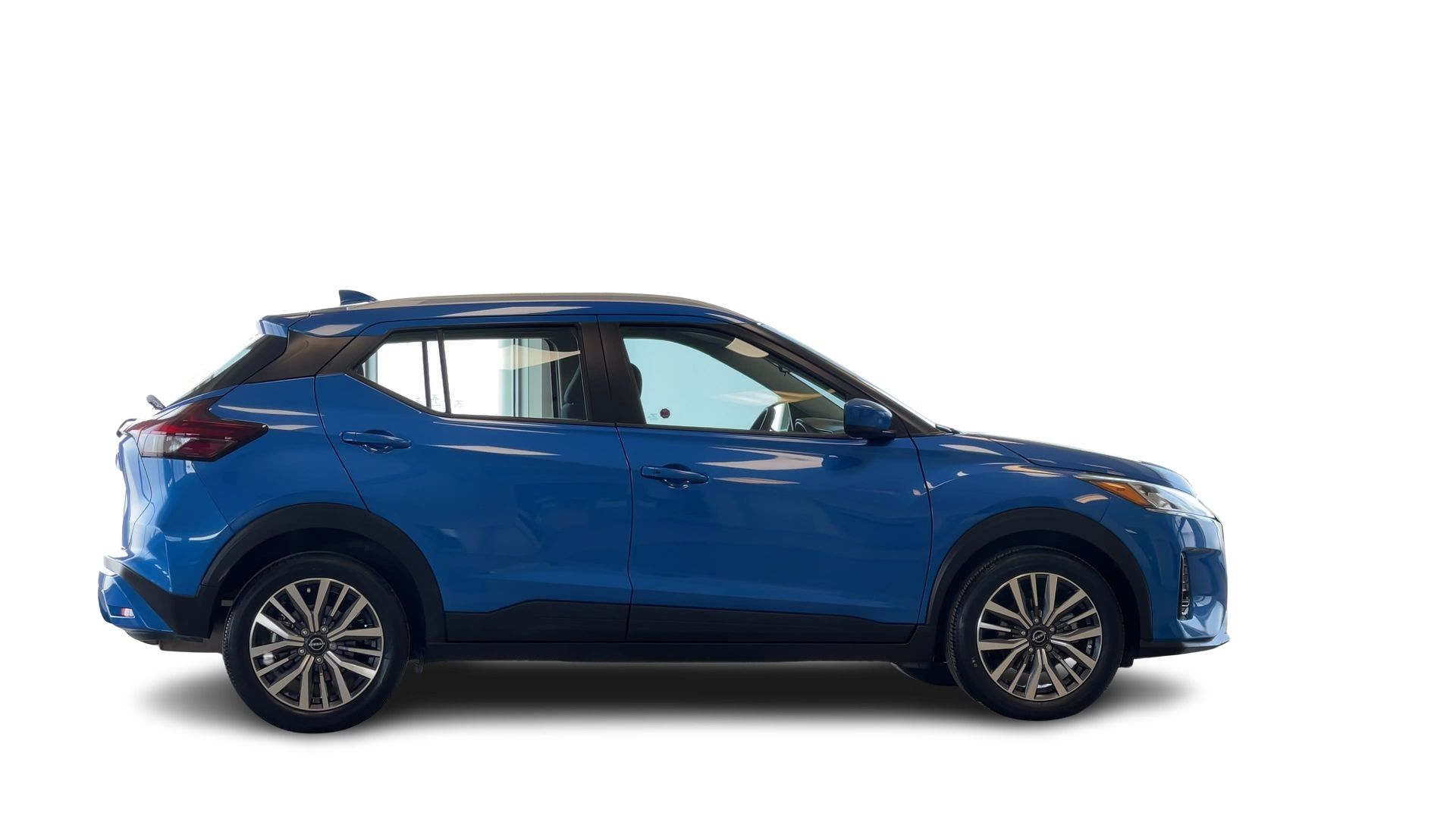 2025 Nissan Kicks Play