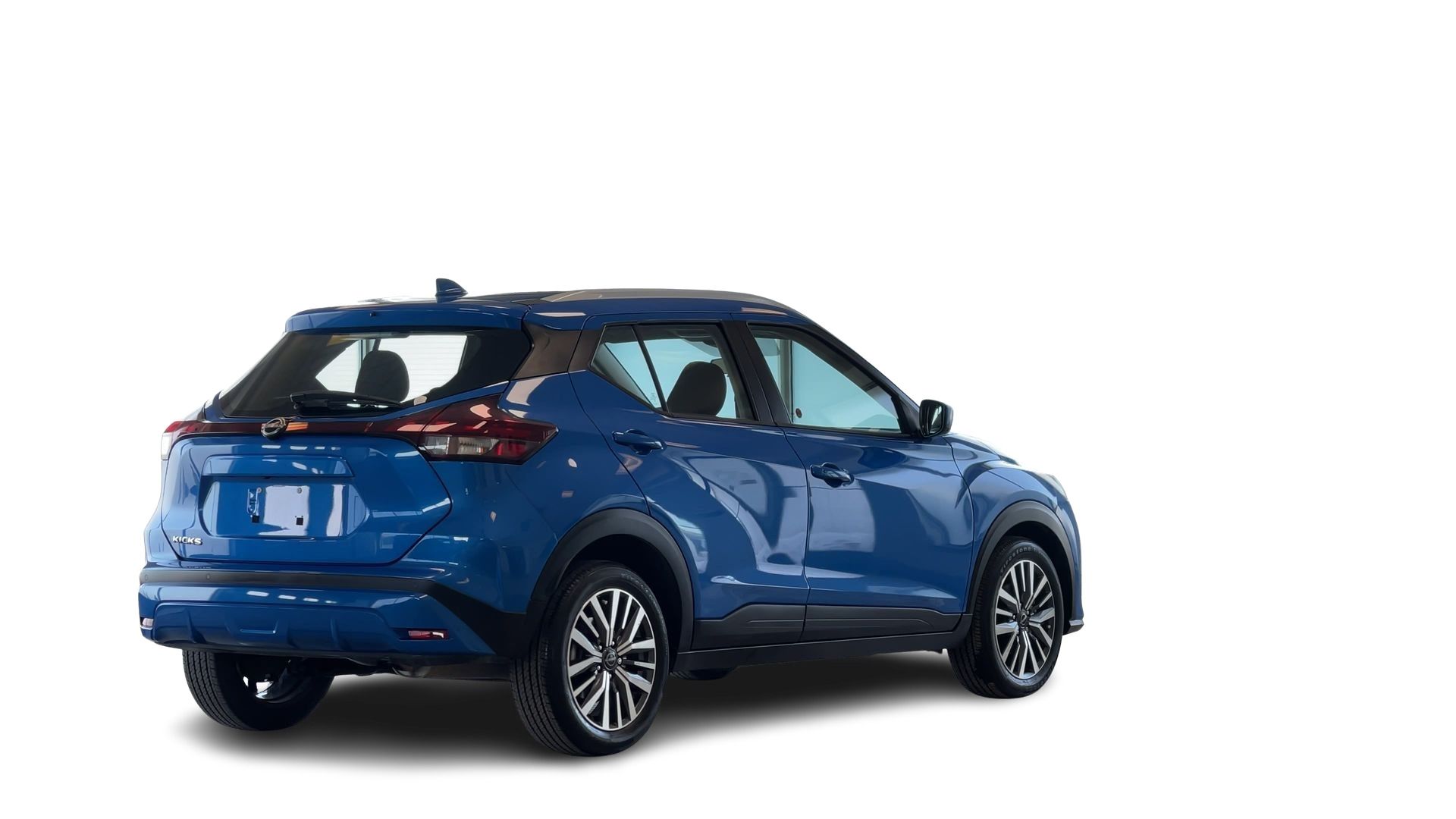 2025 Nissan Kicks Play