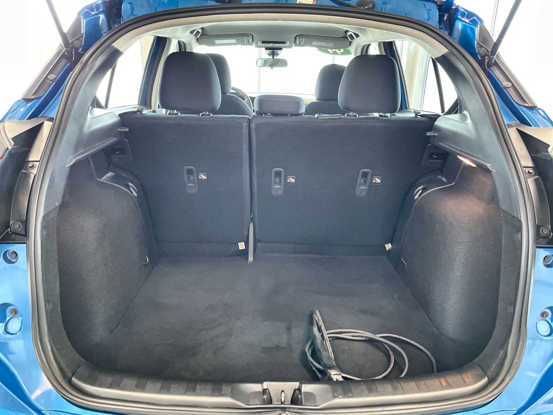 2025 Nissan Kicks Play