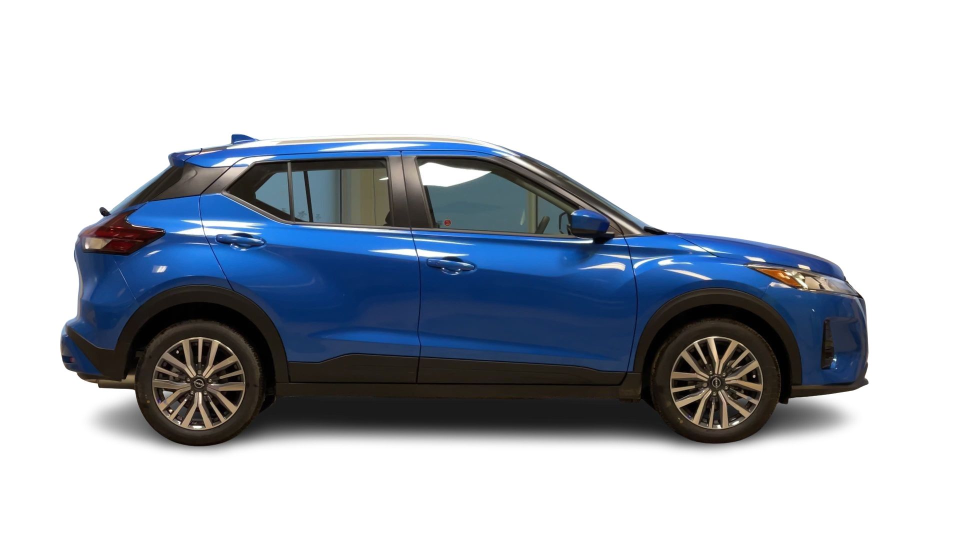 2025 Nissan Kicks Play