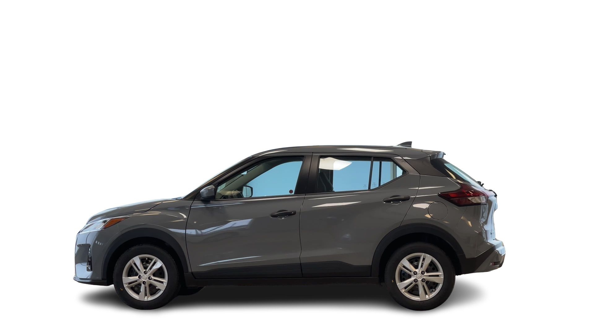 2025 Nissan Kicks Play