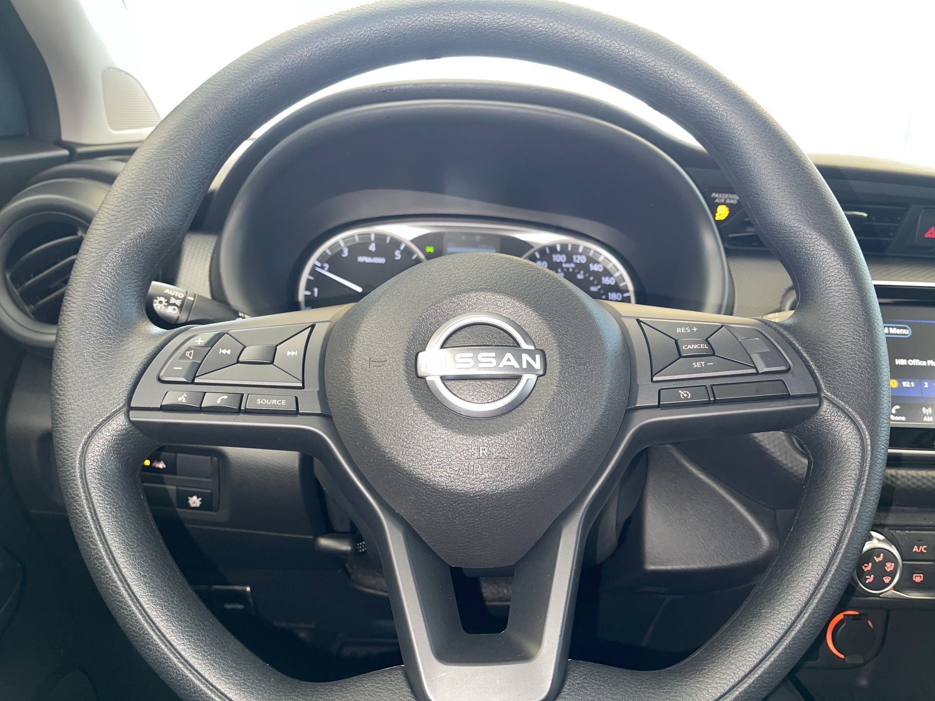 2025 Nissan Kicks Play