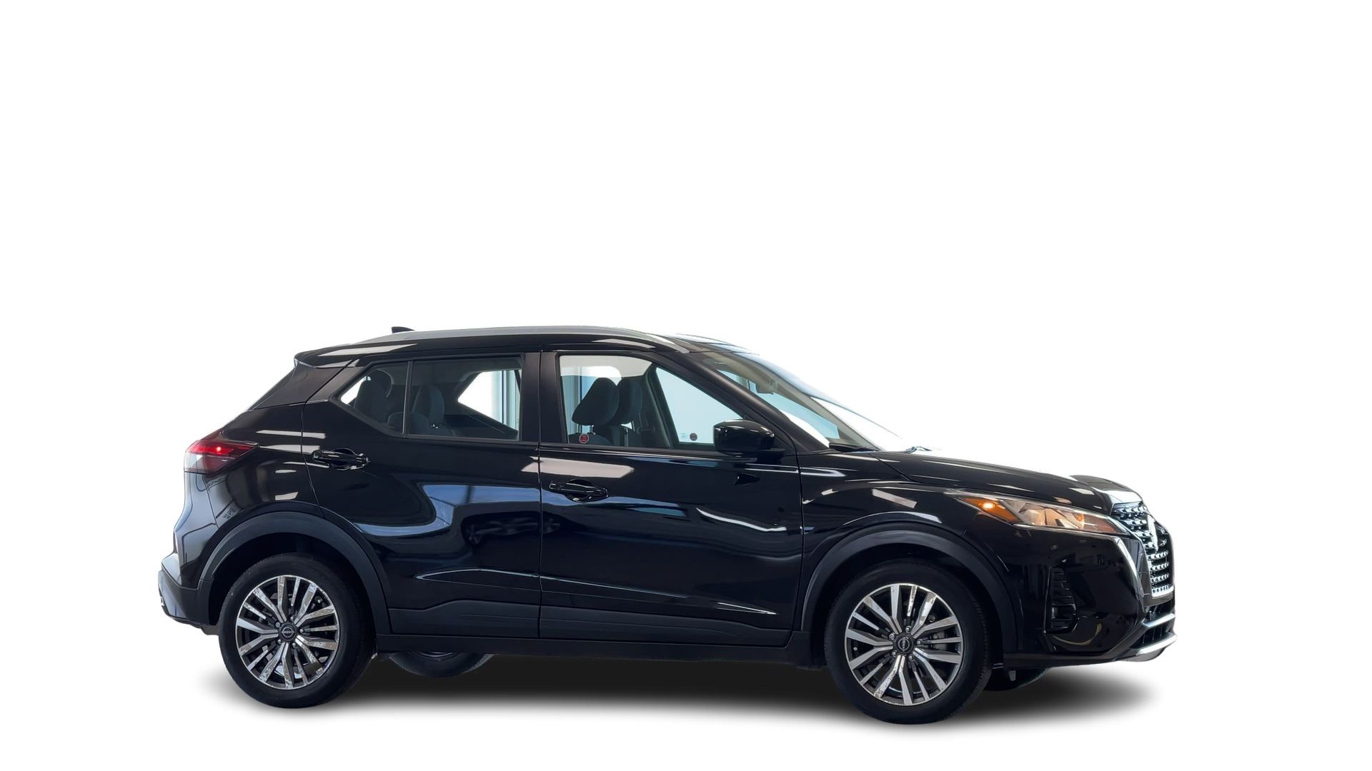 2025 Nissan Kicks Play