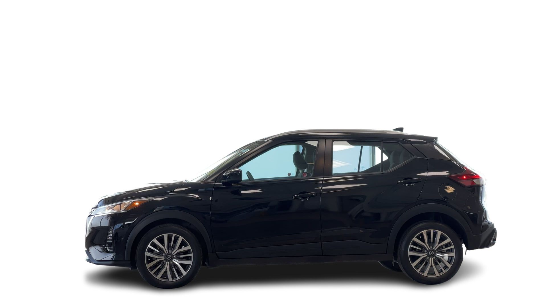 2025 Nissan Kicks Play