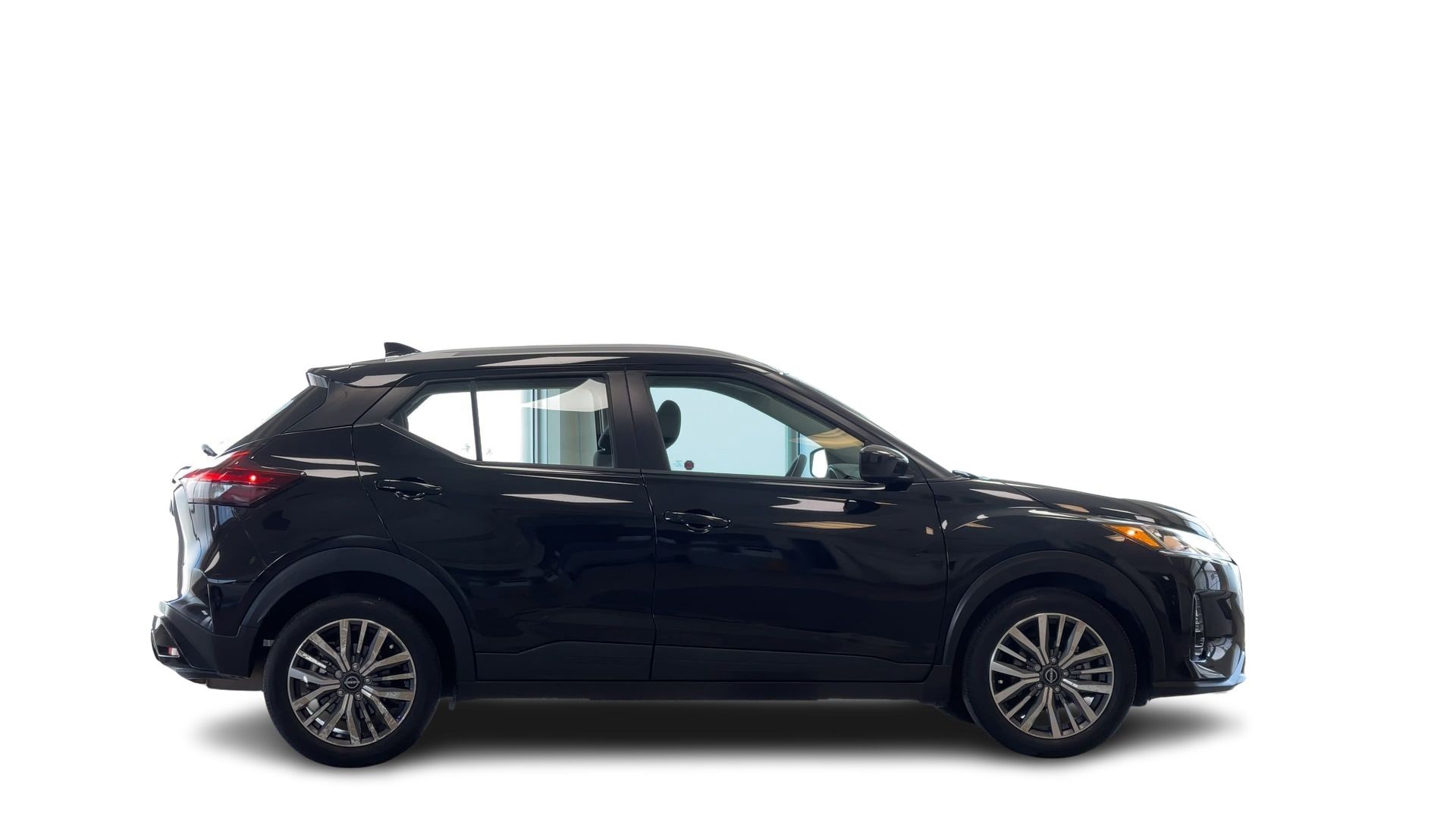 2025 Nissan Kicks Play