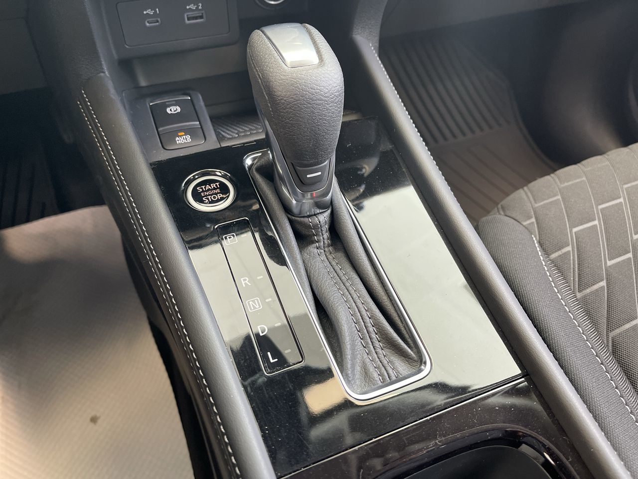 2022 Nissan Kicks in Regina, Saskatchewan