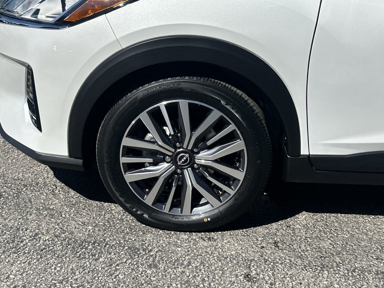 2024 Nissan Kicks