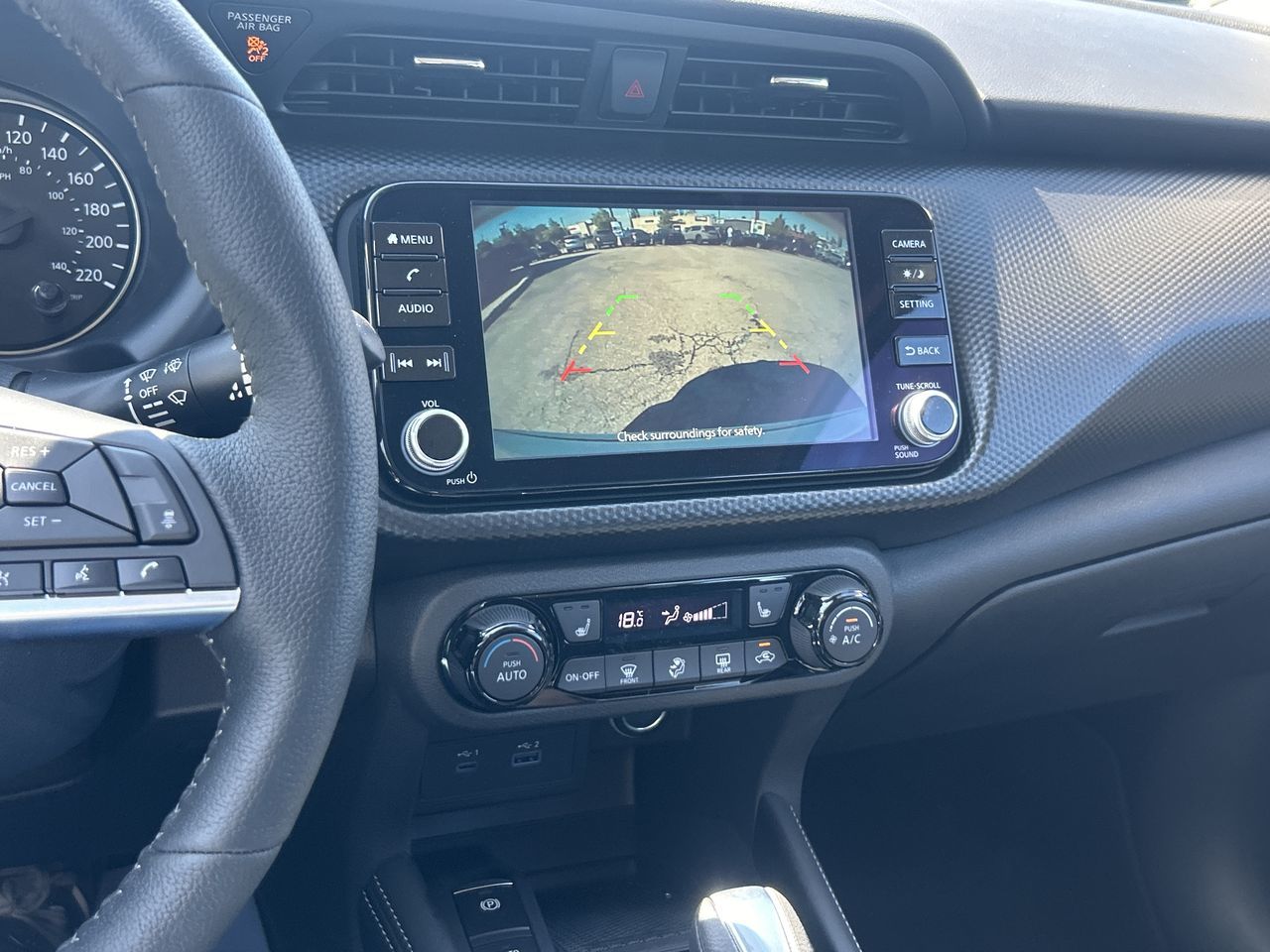 2024 Nissan Kicks