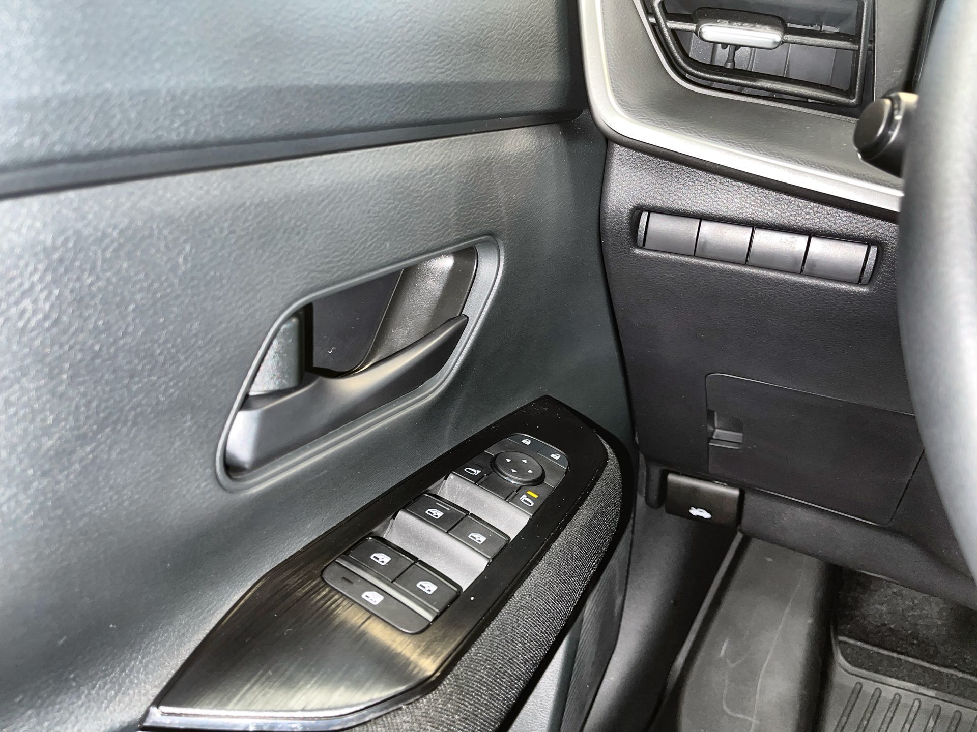 2025 Nissan Kicks in Regina, Saskatchewan