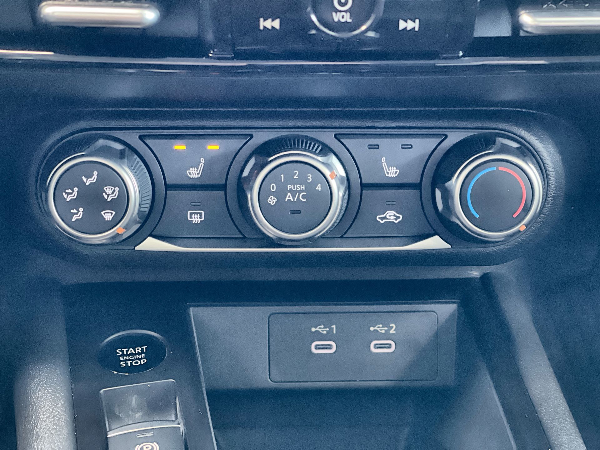 2025 Nissan Kicks in Regina, Saskatchewan