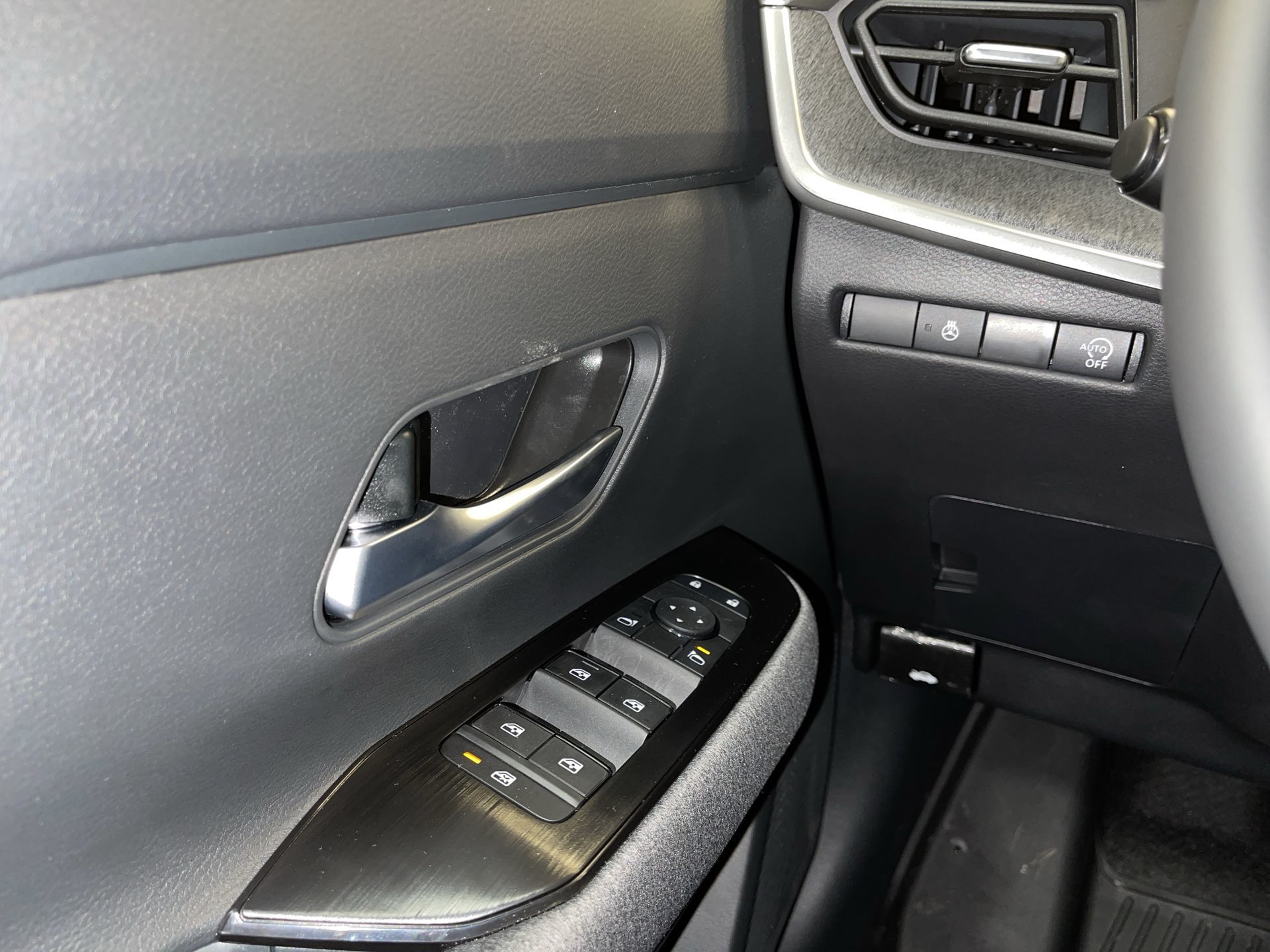 2025 Nissan Kicks in Regina, Saskatchewan