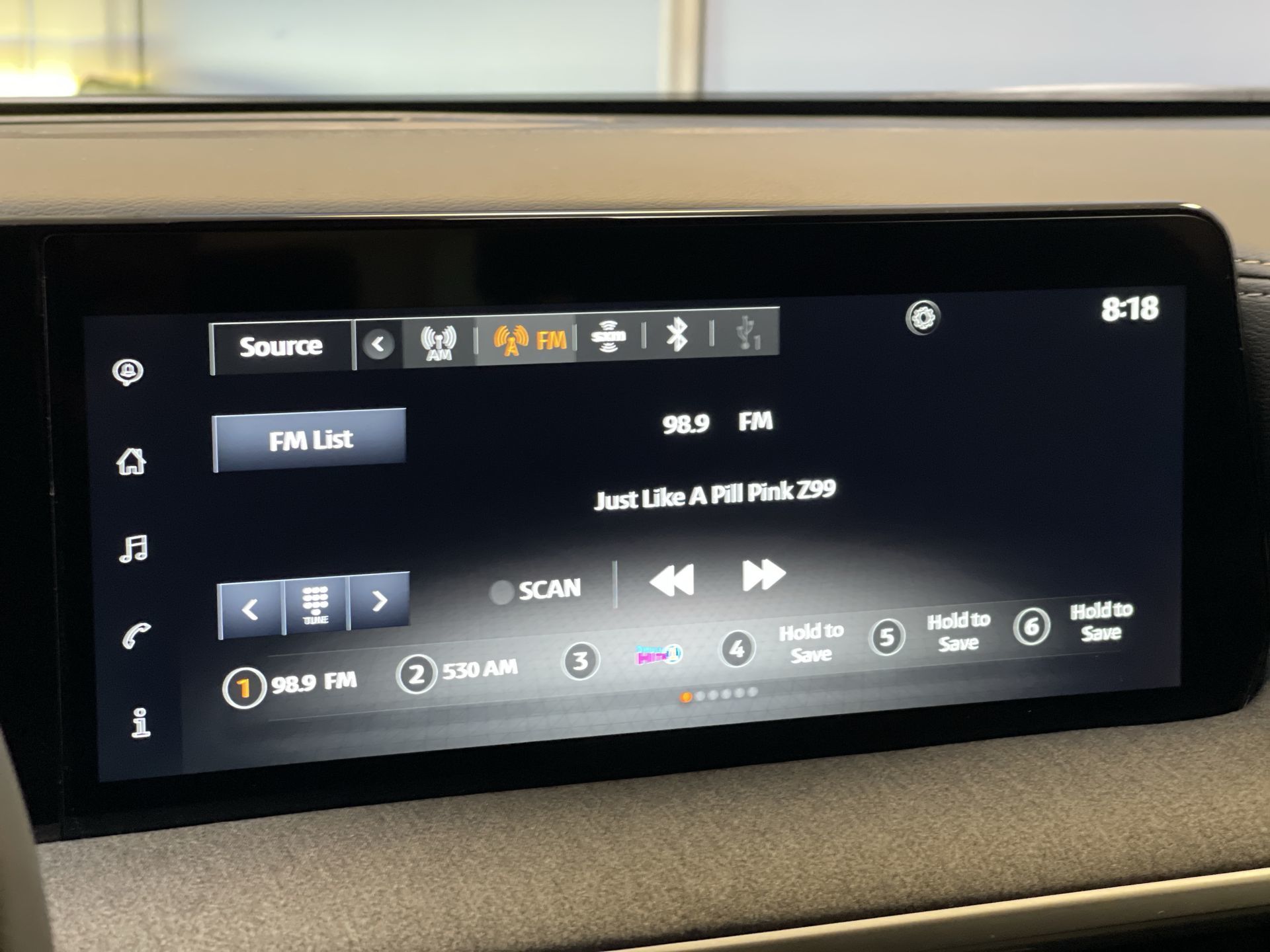 2025 Nissan Kicks in Regina, Saskatchewan