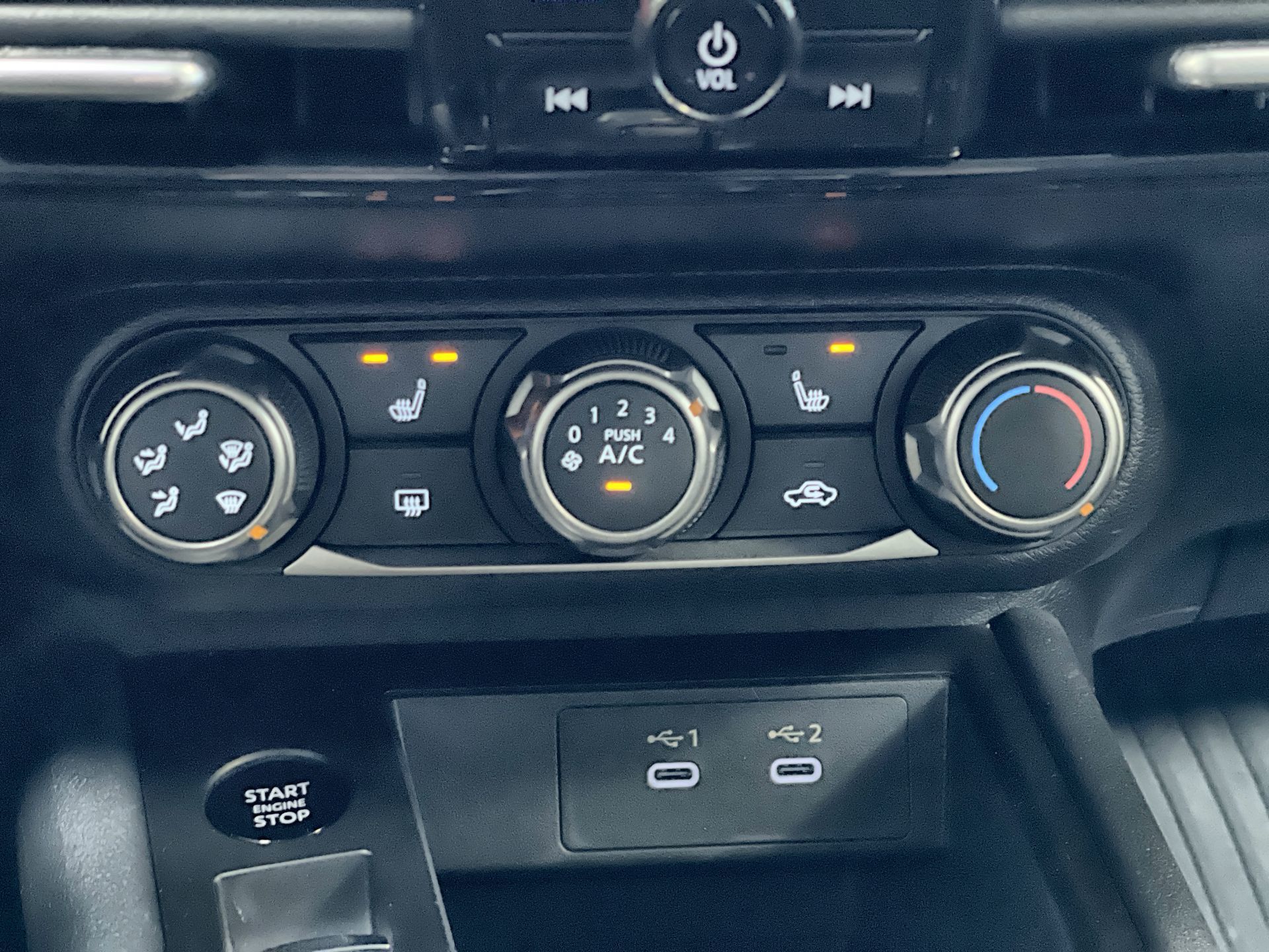 2025 Nissan Kicks in Regina, Saskatchewan