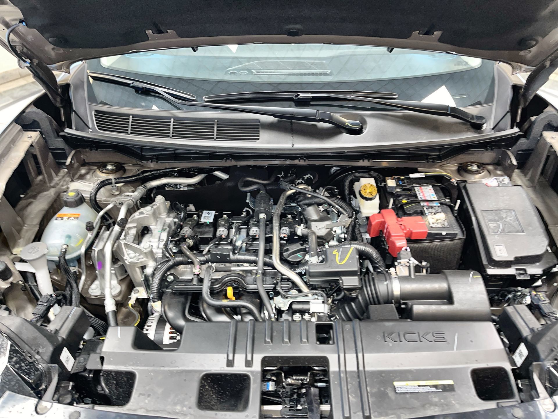 2025 Nissan Kicks in Regina, Saskatchewan