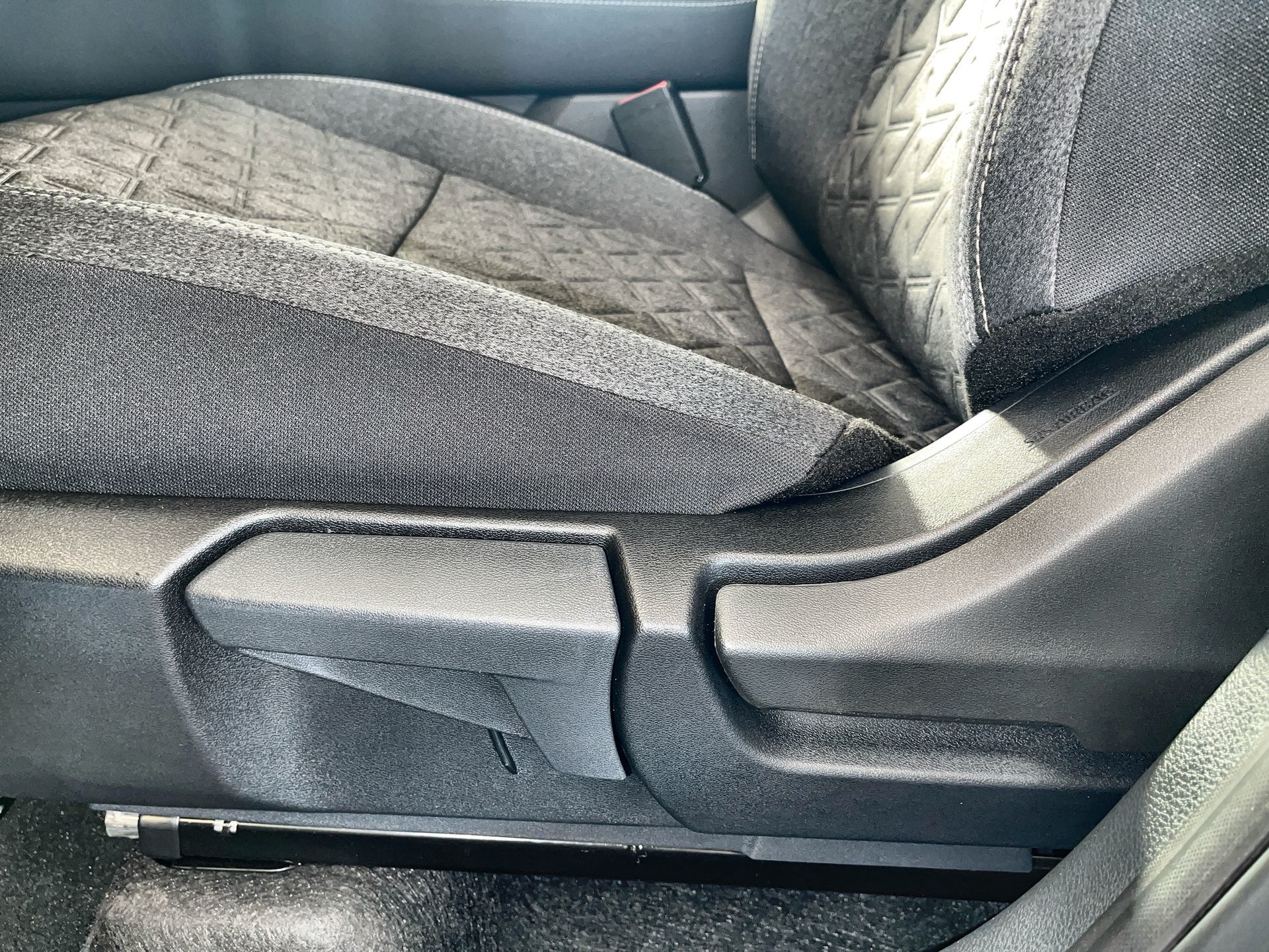 2025 Nissan Kicks in Regina, Saskatchewan