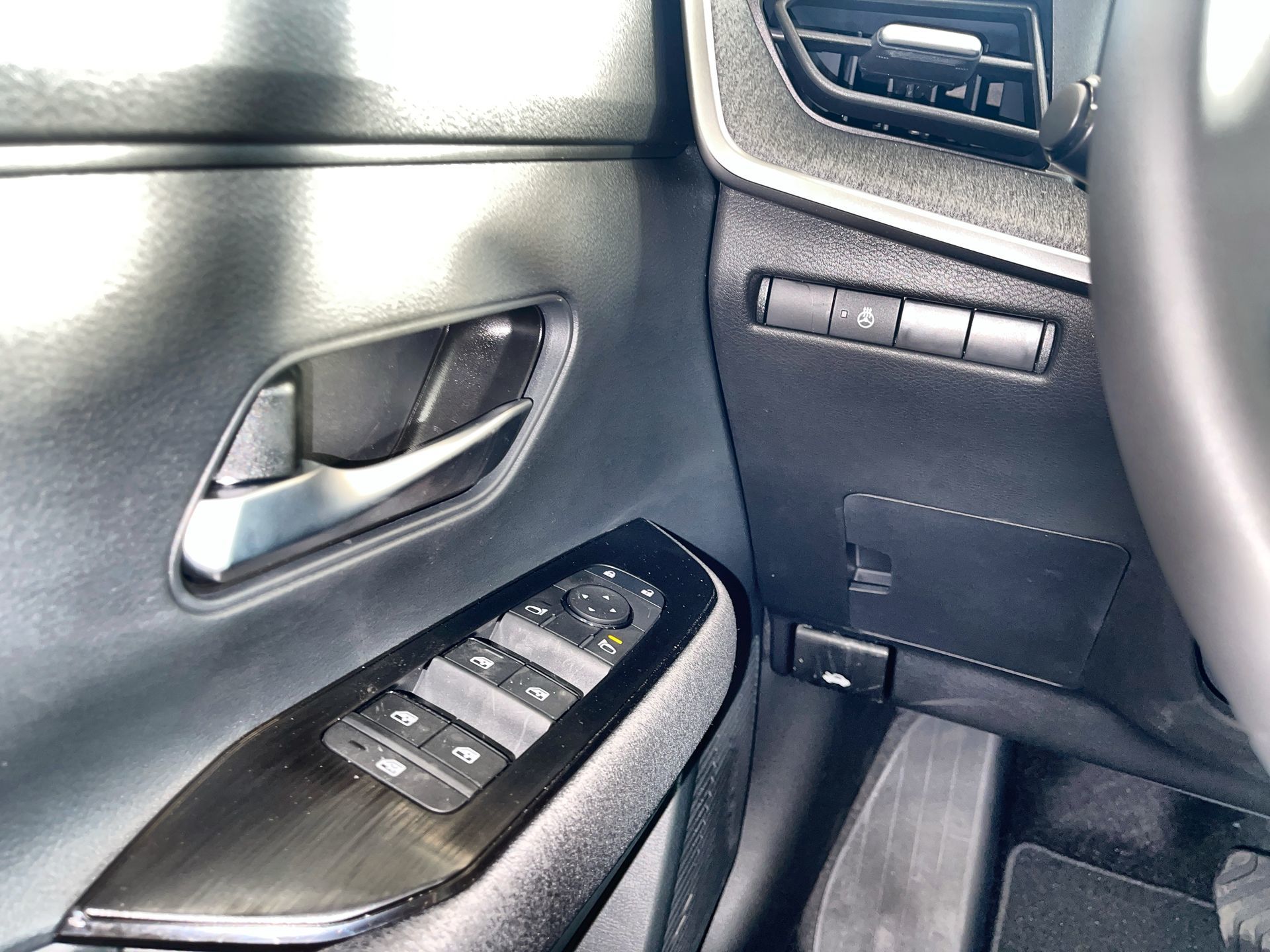 2025 Nissan Kicks in Regina, Saskatchewan