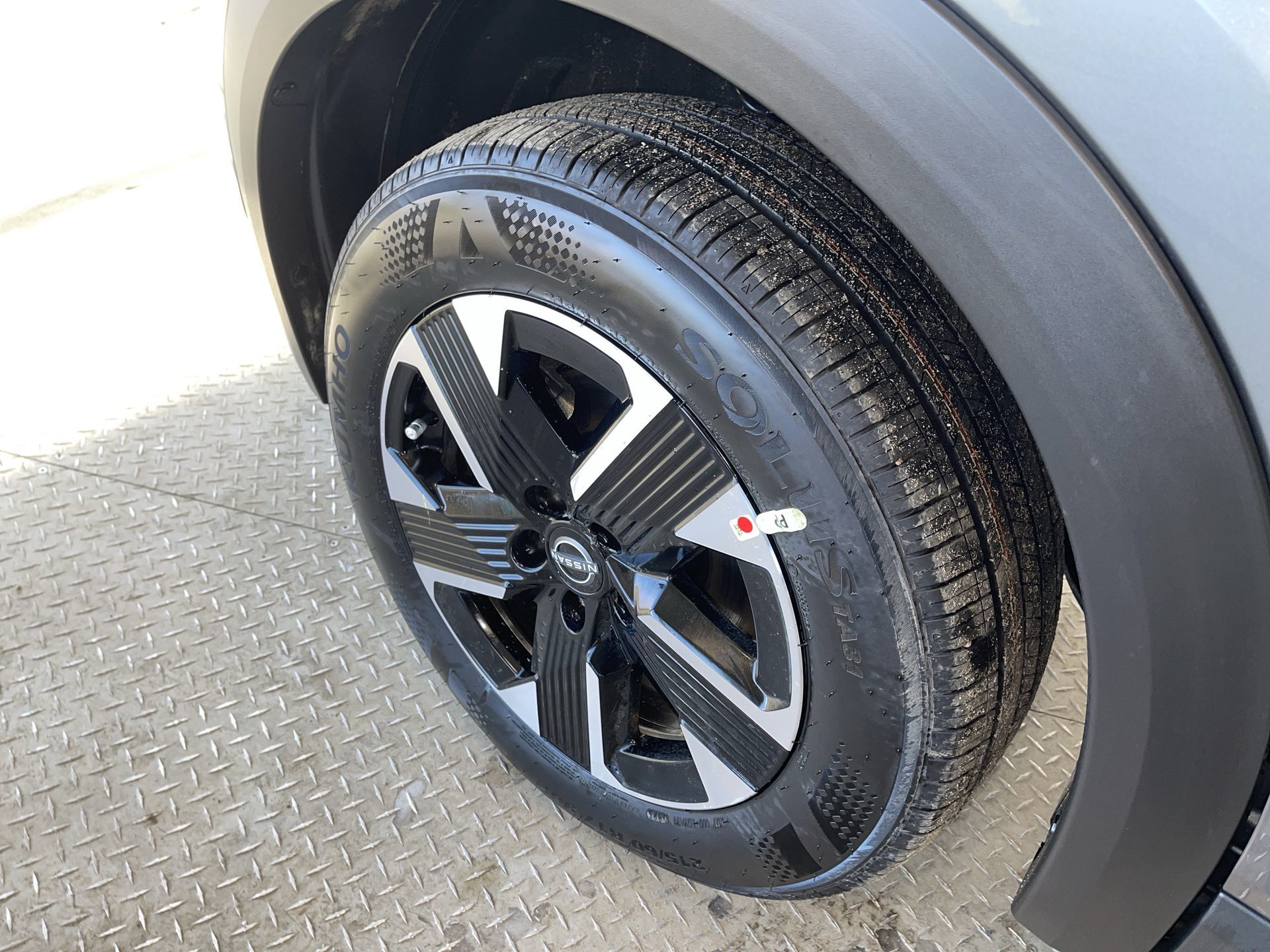 2025 Nissan Kicks in Regina, Saskatchewan