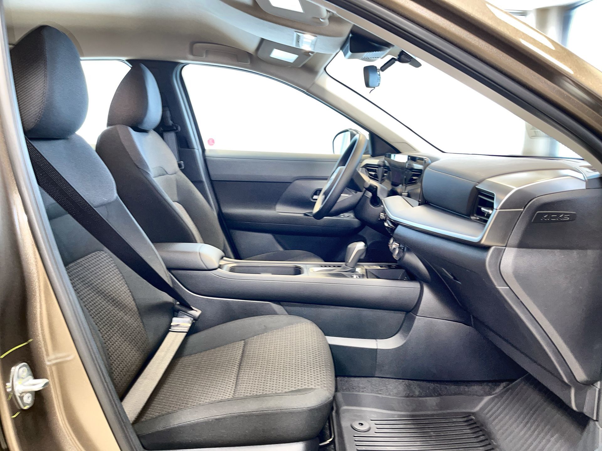 2025 Nissan Kicks in Regina, Saskatchewan