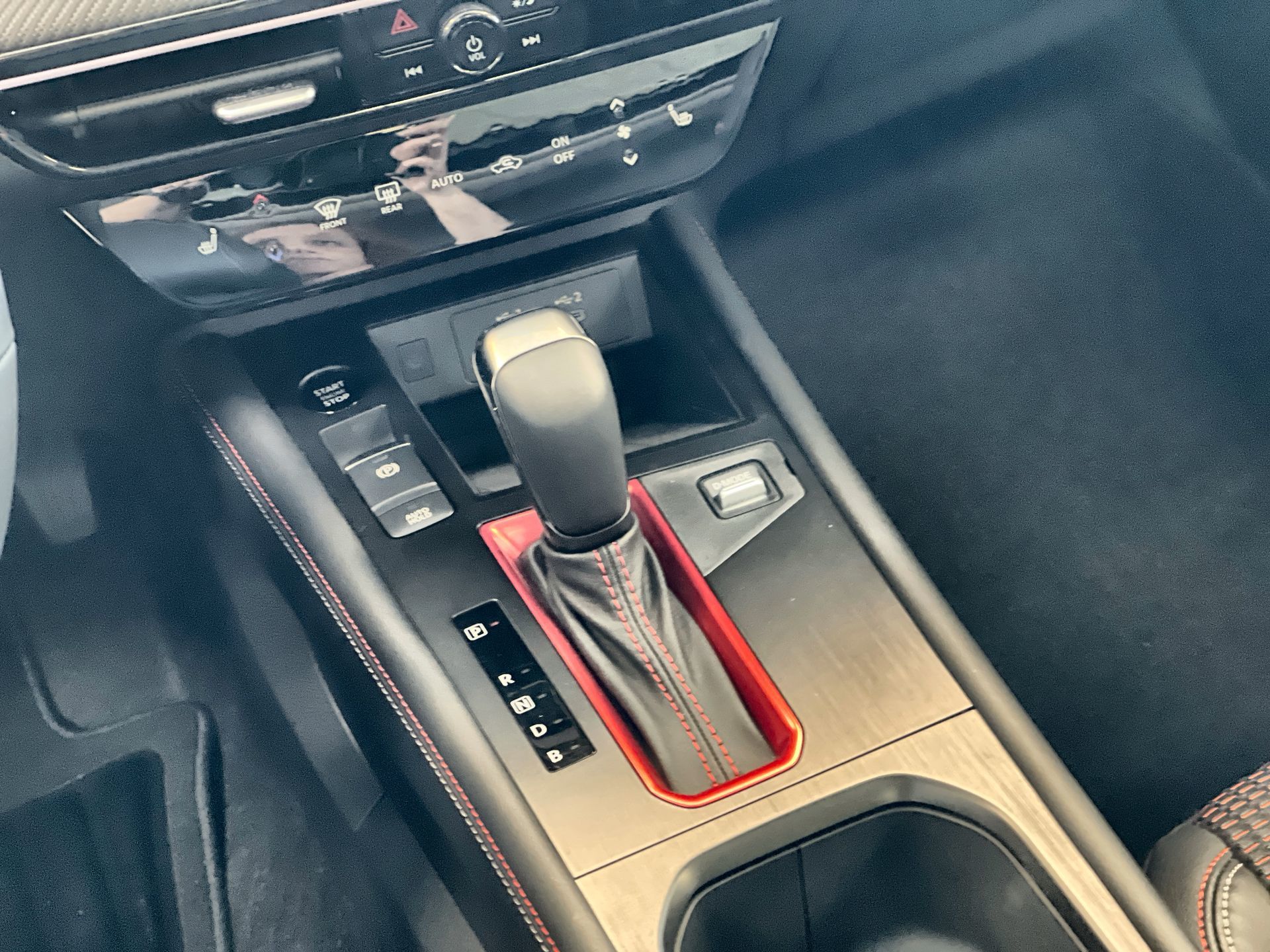 2025 Nissan Kicks in Regina, Saskatchewan