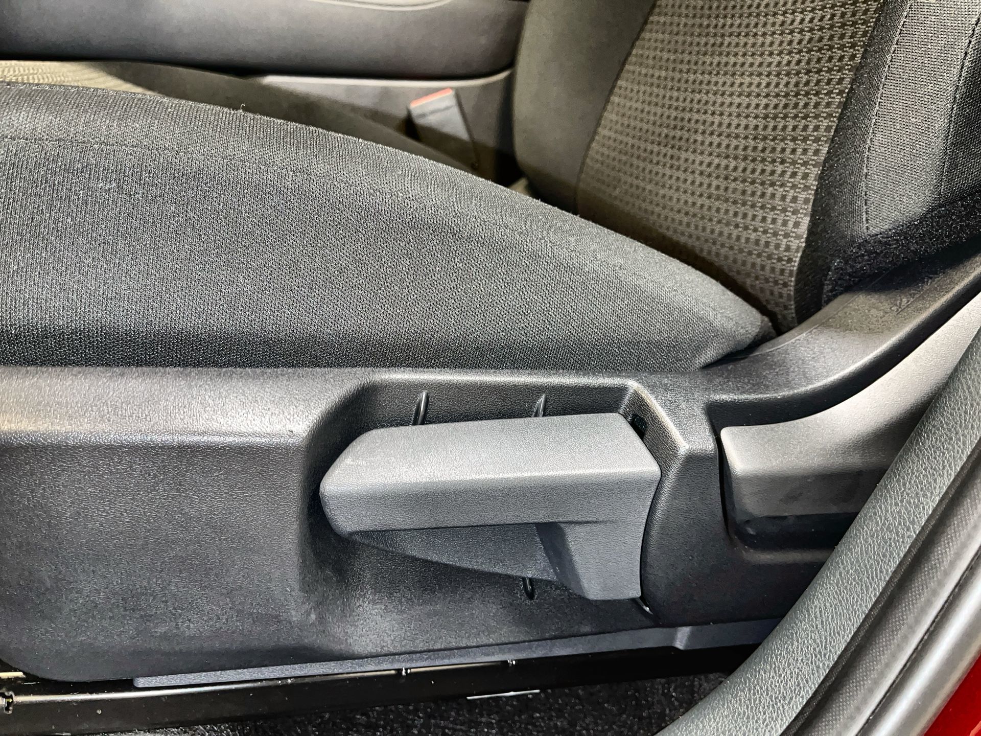 2025 Nissan Kicks in Regina, Saskatchewan
