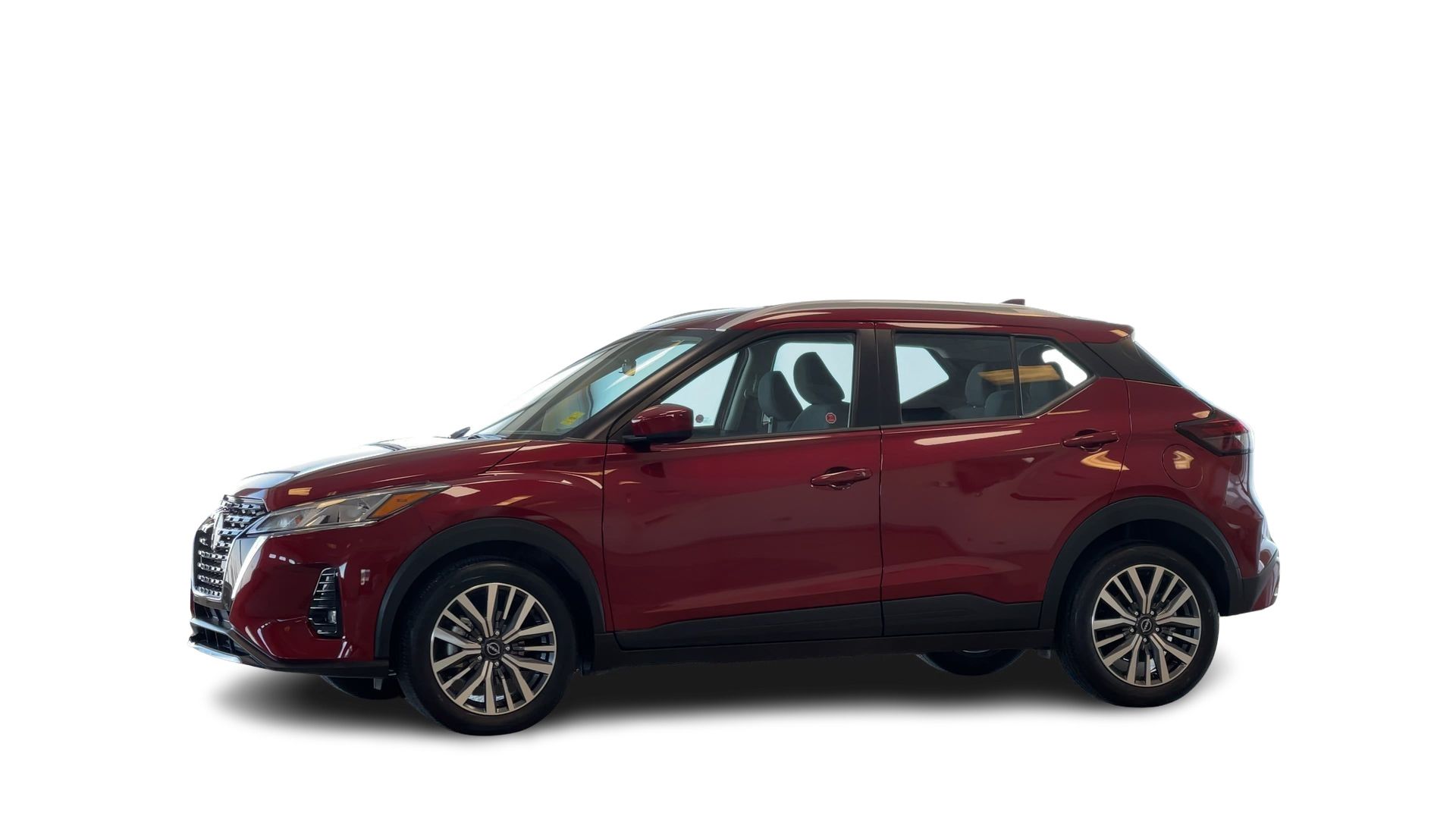 2025 Nissan Kicks