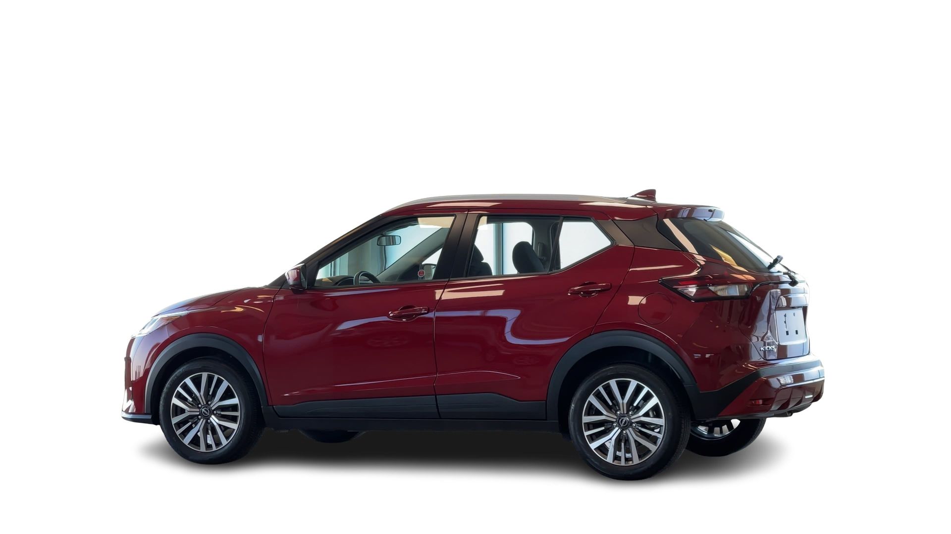 2025 Nissan Kicks