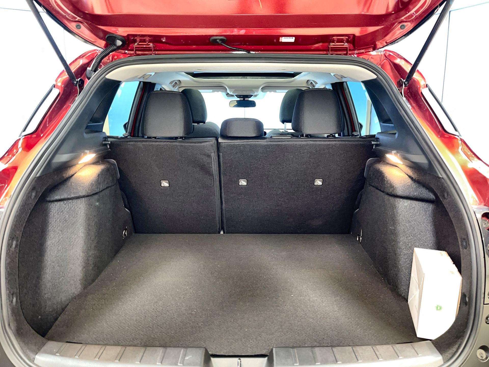 2025 Nissan Kicks