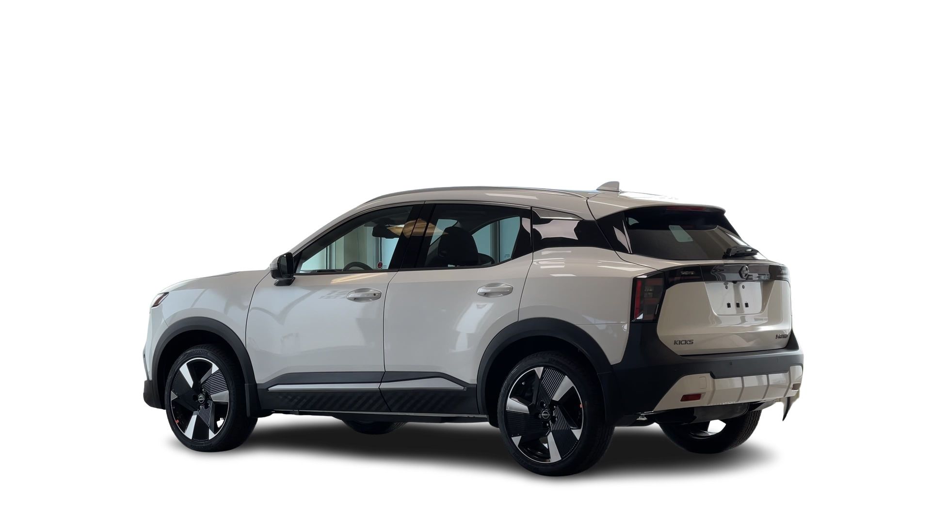 2025 Nissan Kicks