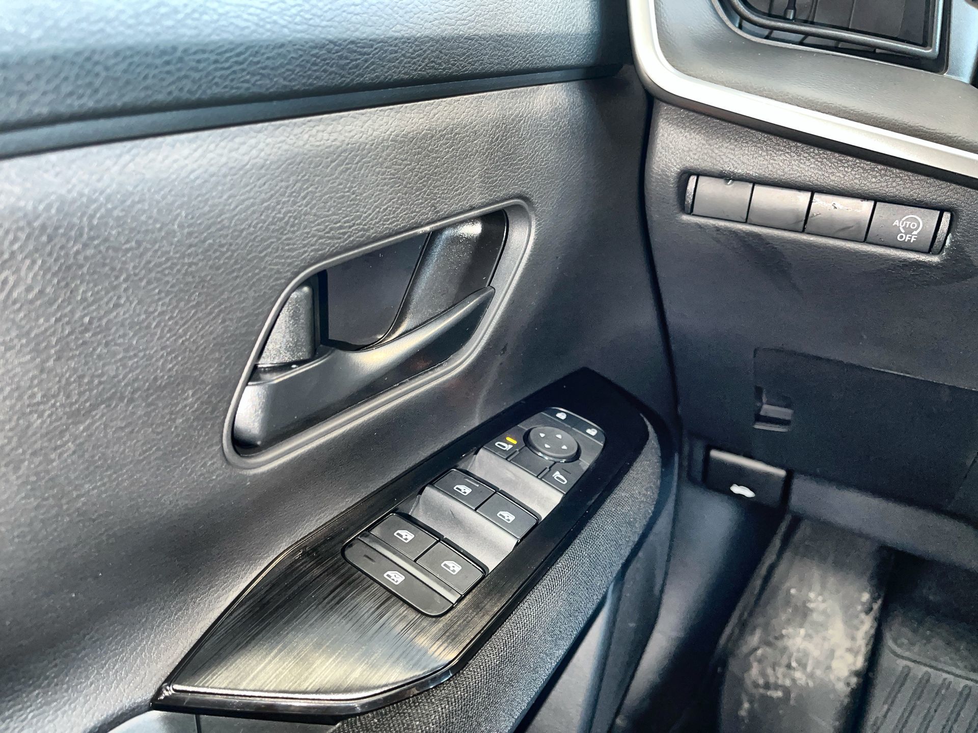 2025 Nissan Kicks in Regina, Saskatchewan
